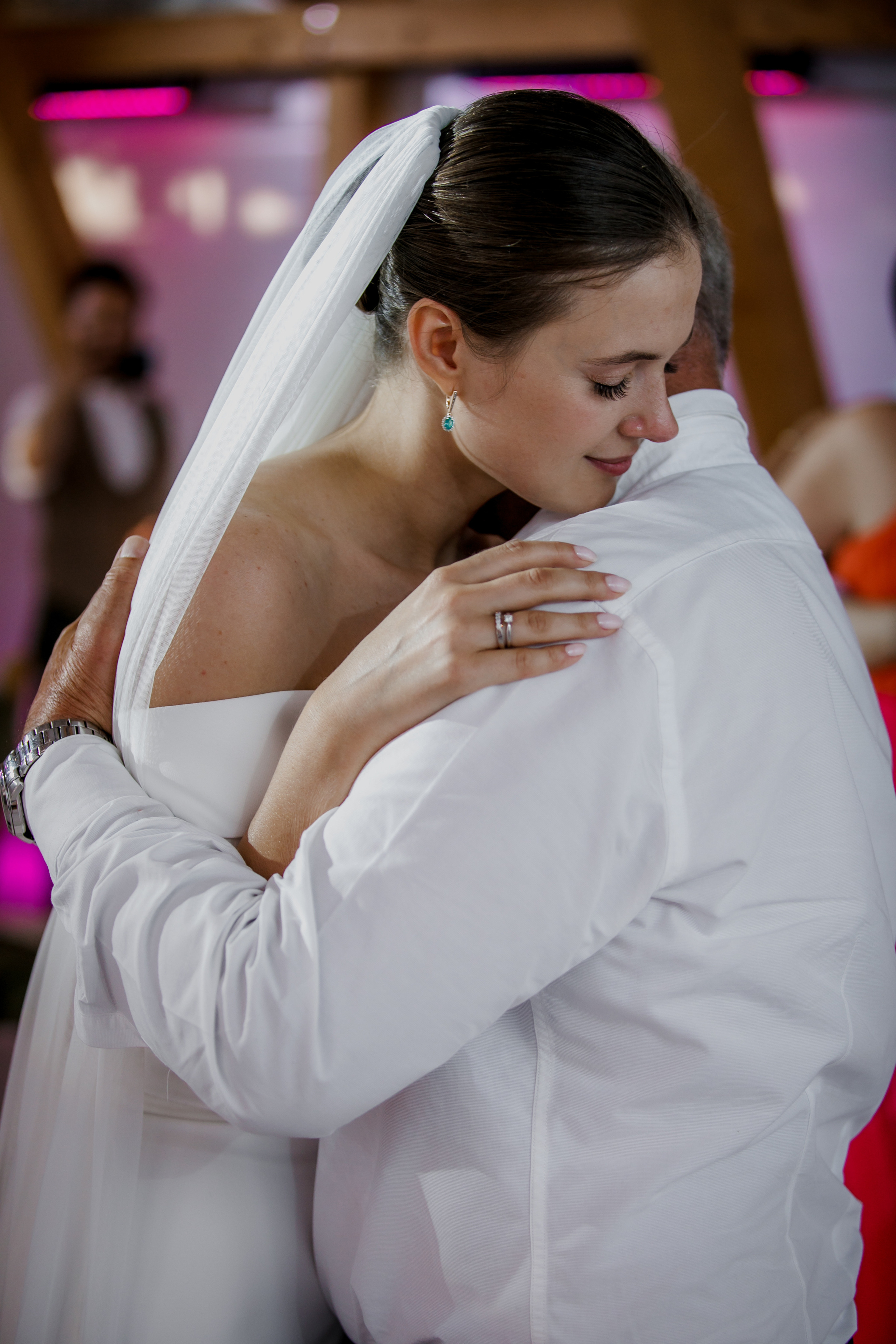 Александр и Люда. Красивая классика. Свадебный фотограф Марина Назарова Москва