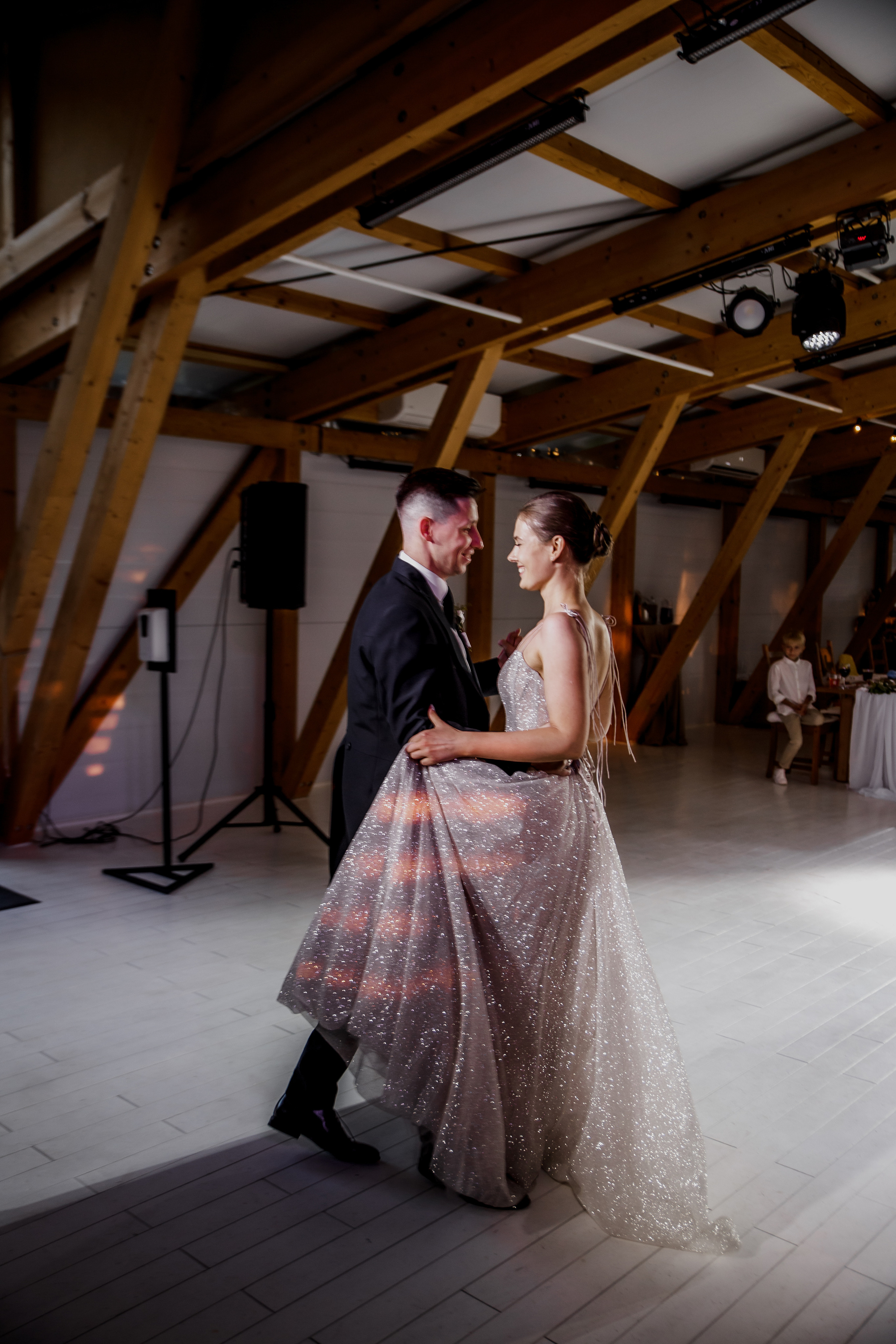 Александр и Люда. Красивая классика. Свадебный фотограф Марина Назарова Москва