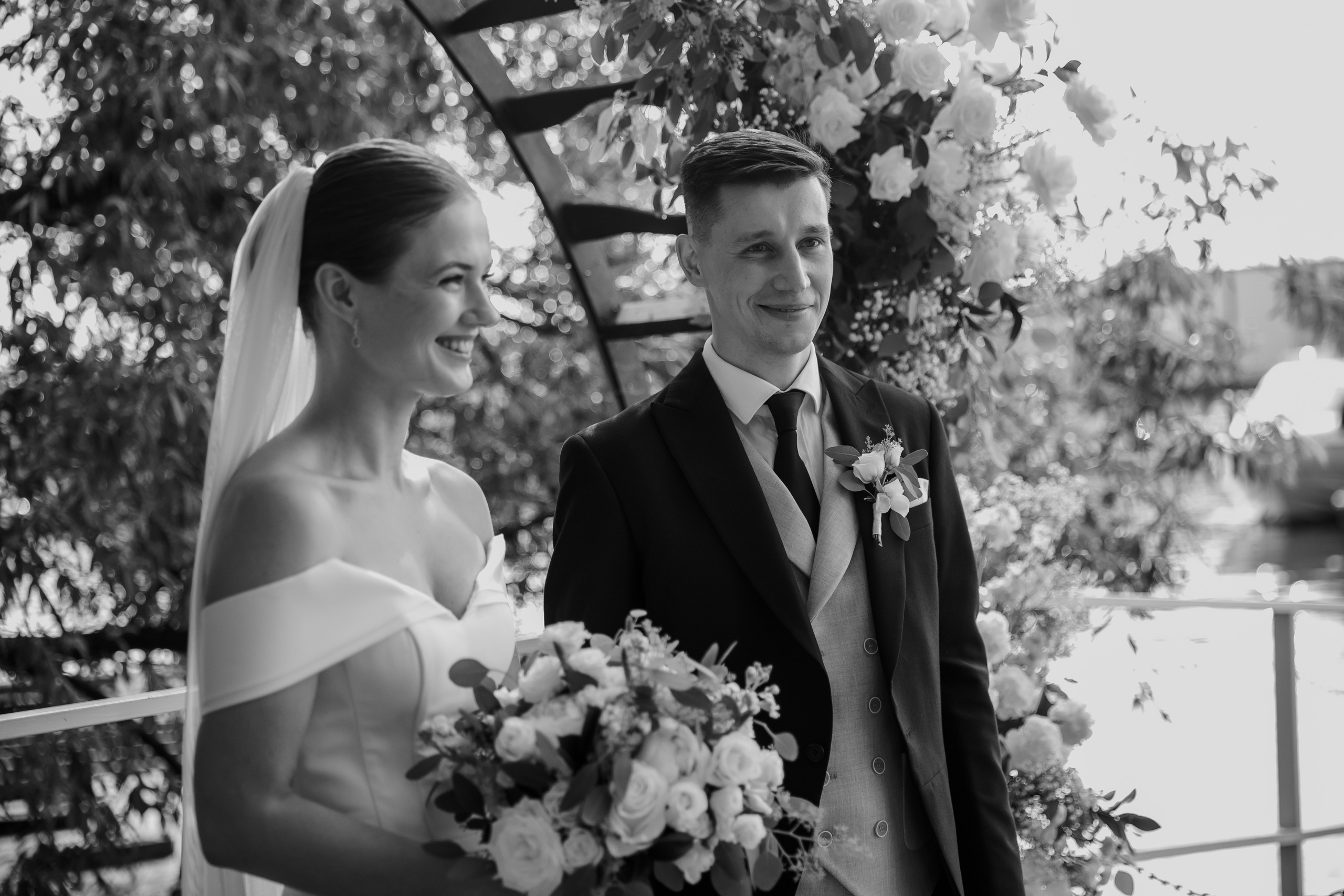 Александр и Люда. Красивая классика. Свадебный фотограф Марина Назарова Москва