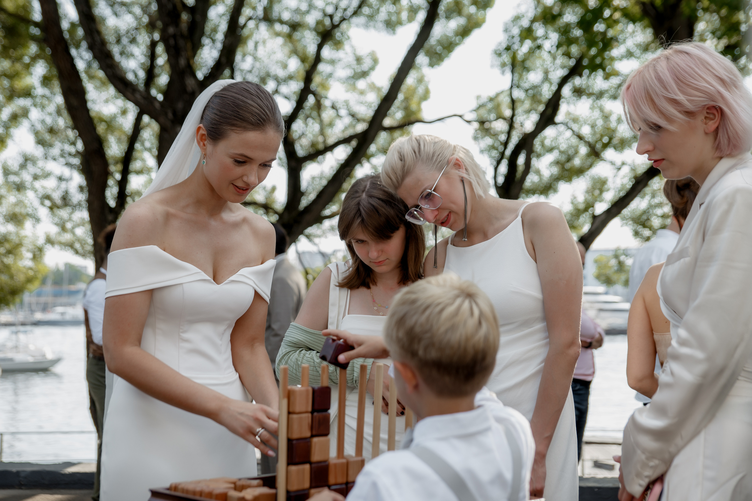 Александр и Люда. Красивая классика. Свадебный фотограф Марина Назарова Москва