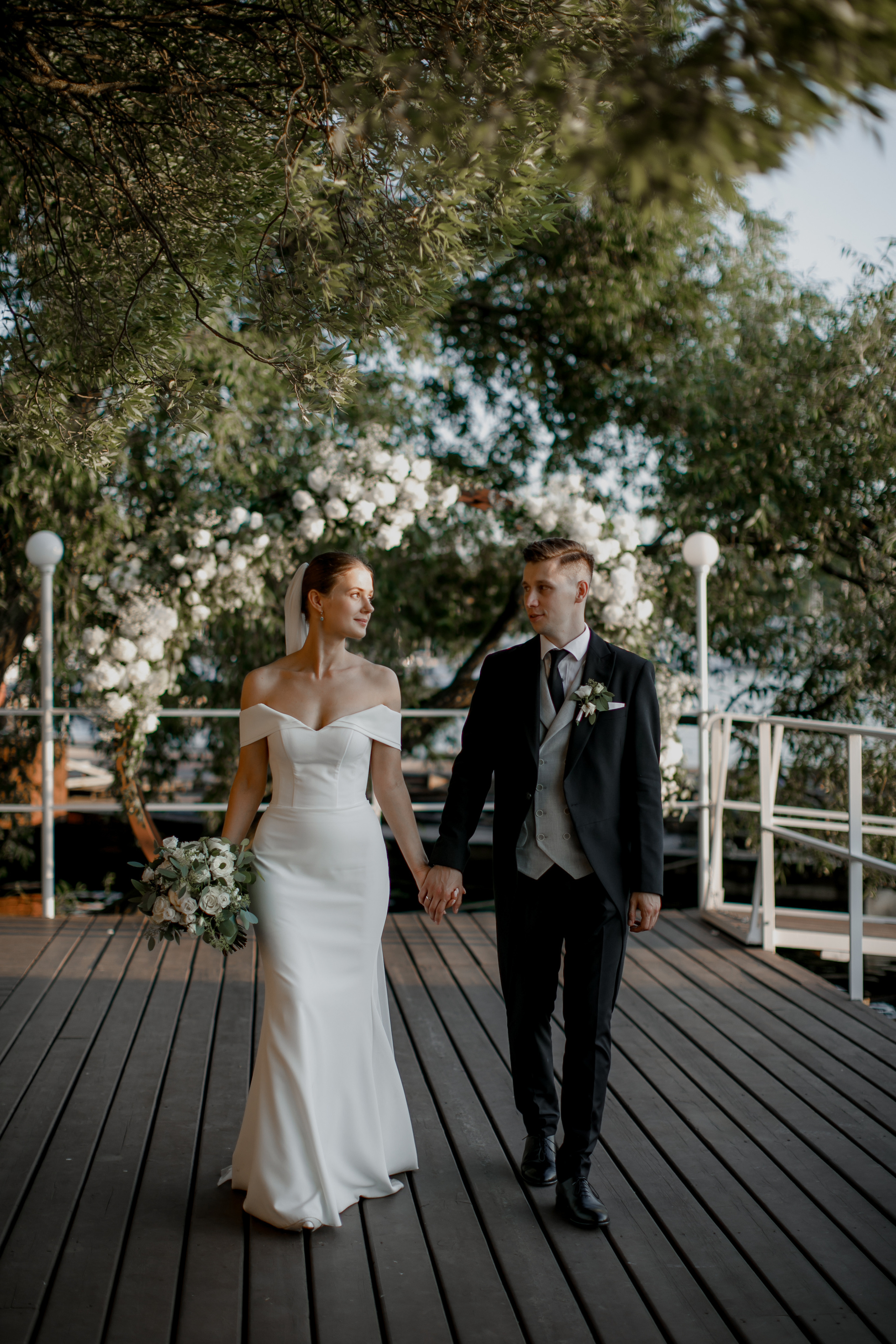 Александр и Люда. Красивая классика. Свадебный фотограф Марина Назарова Москва