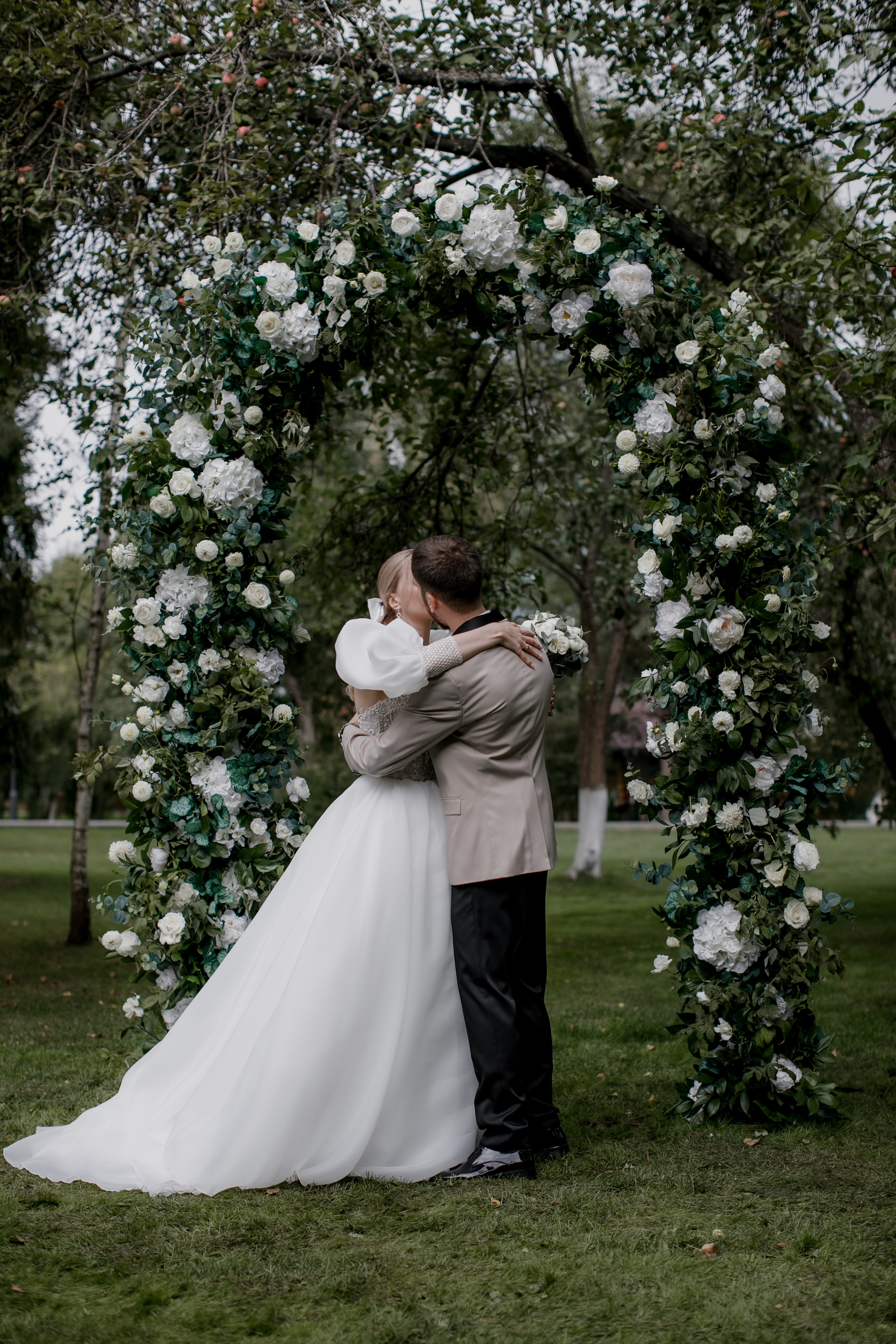 Настя и Иван. Классика. Свадебный фотограф Марина Назарова Москва