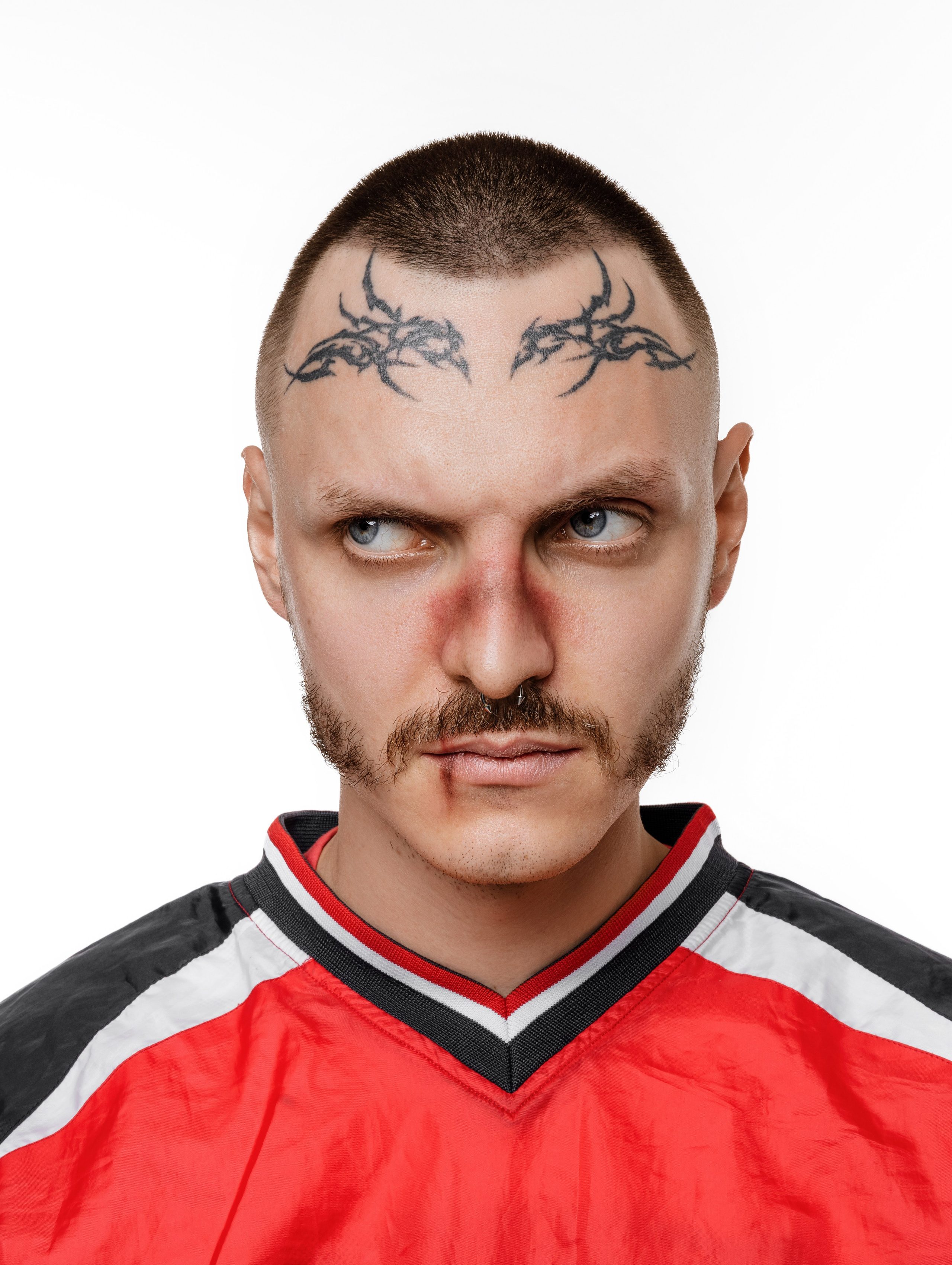 CULT OF HAIR by main stage. Фотограф для маркетплейсов в Москве Озерова Кристина