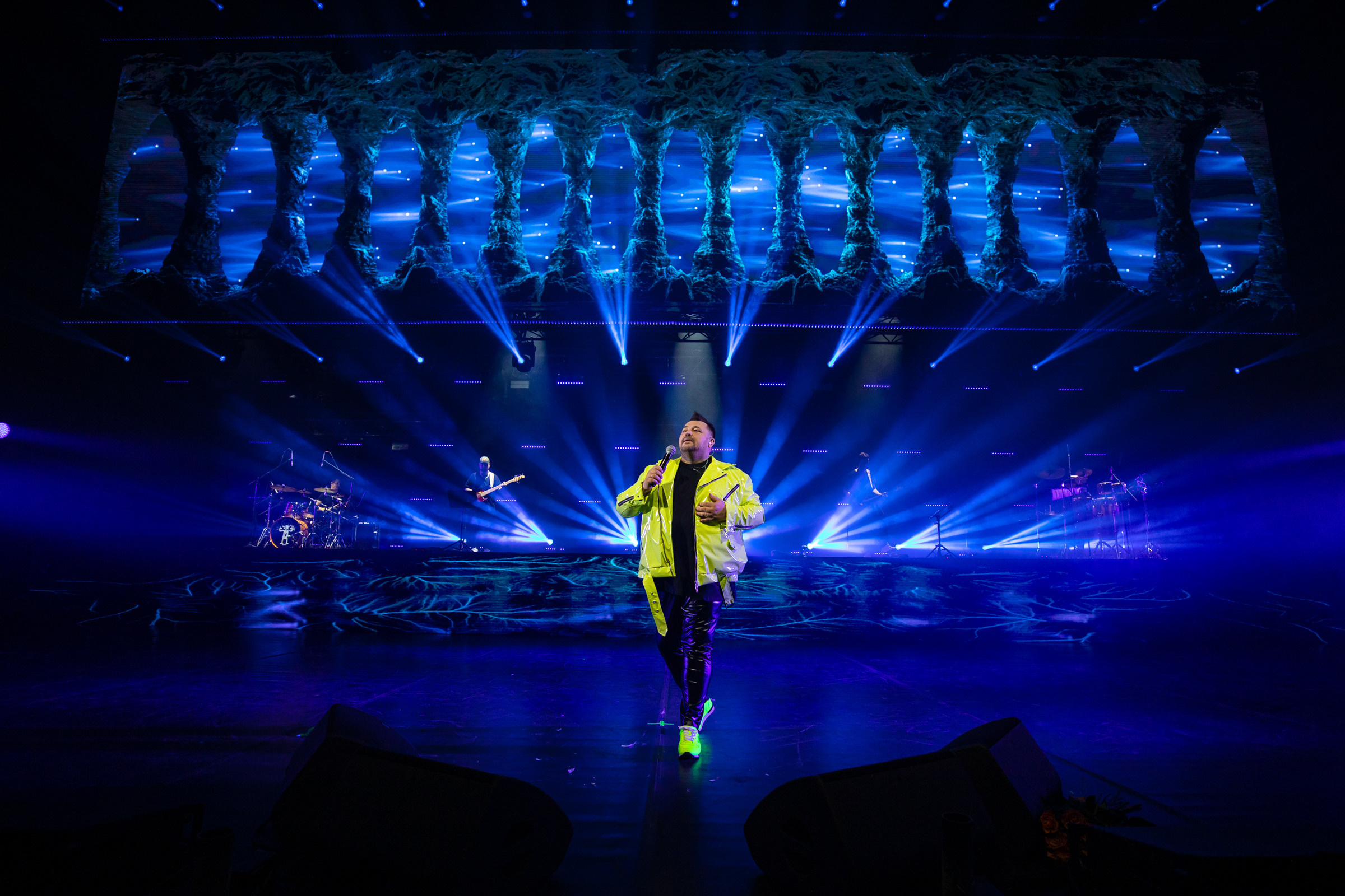 Руки вверх. Свадебная фото-видеосъемка в Москве и Мо