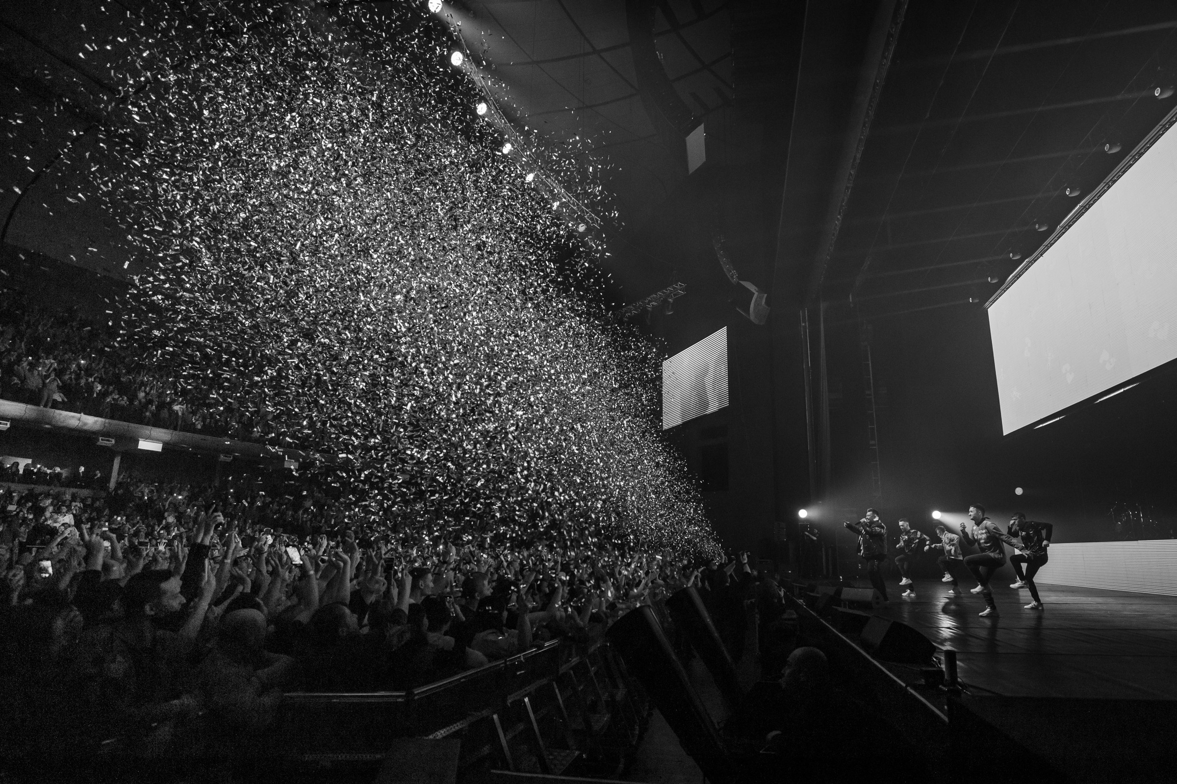 Руки вверх. Свадебная фото-видеосъемка в Москве и Мо