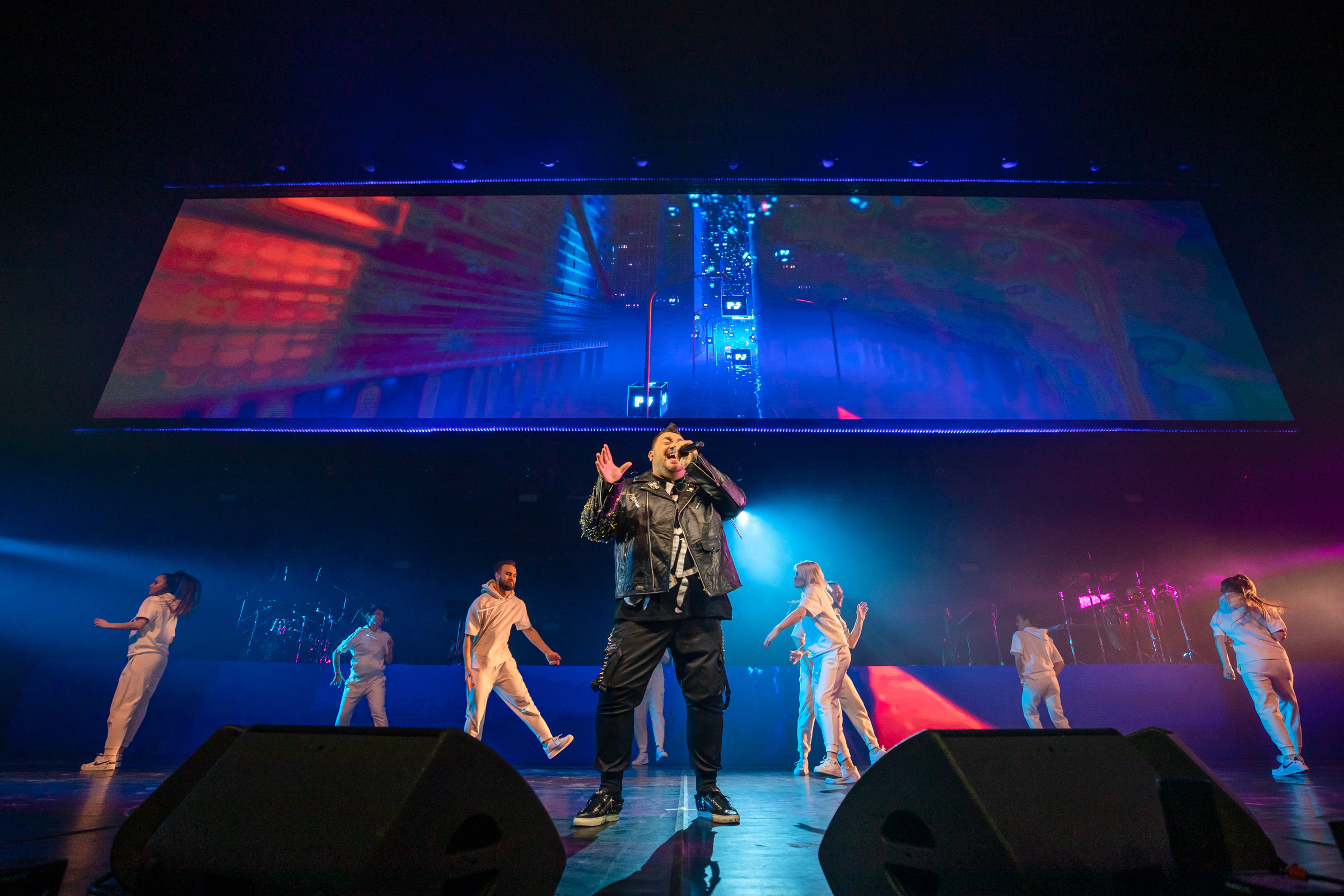 Руки вверх. Свадебная фото-видеосъемка в Москве и Мо