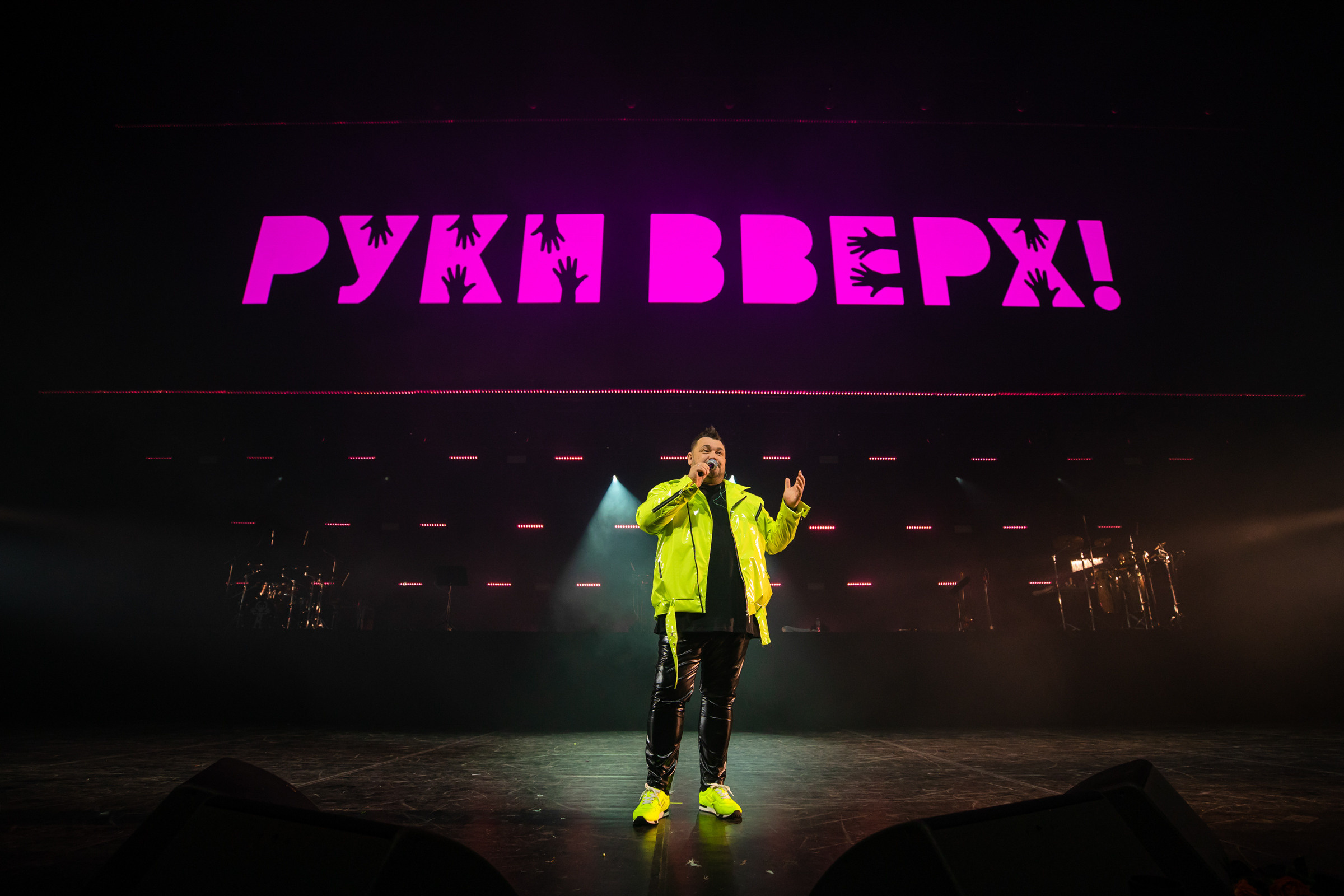 Руки вверх. Свадебная фото-видеосъемка в Москве и Мо