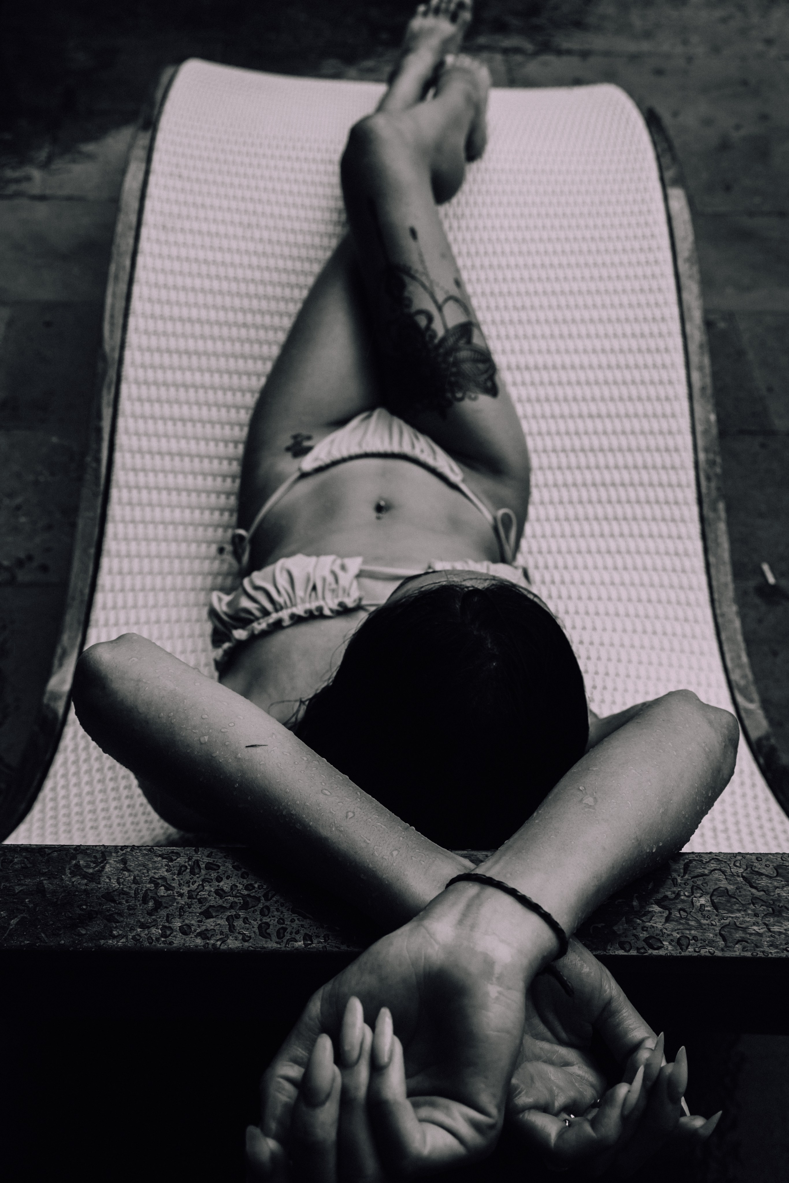 Anastasia. Александра, фотограф. Москва и выезды. Снимаю не просто образы — возвращаю ощущение себя через кадр