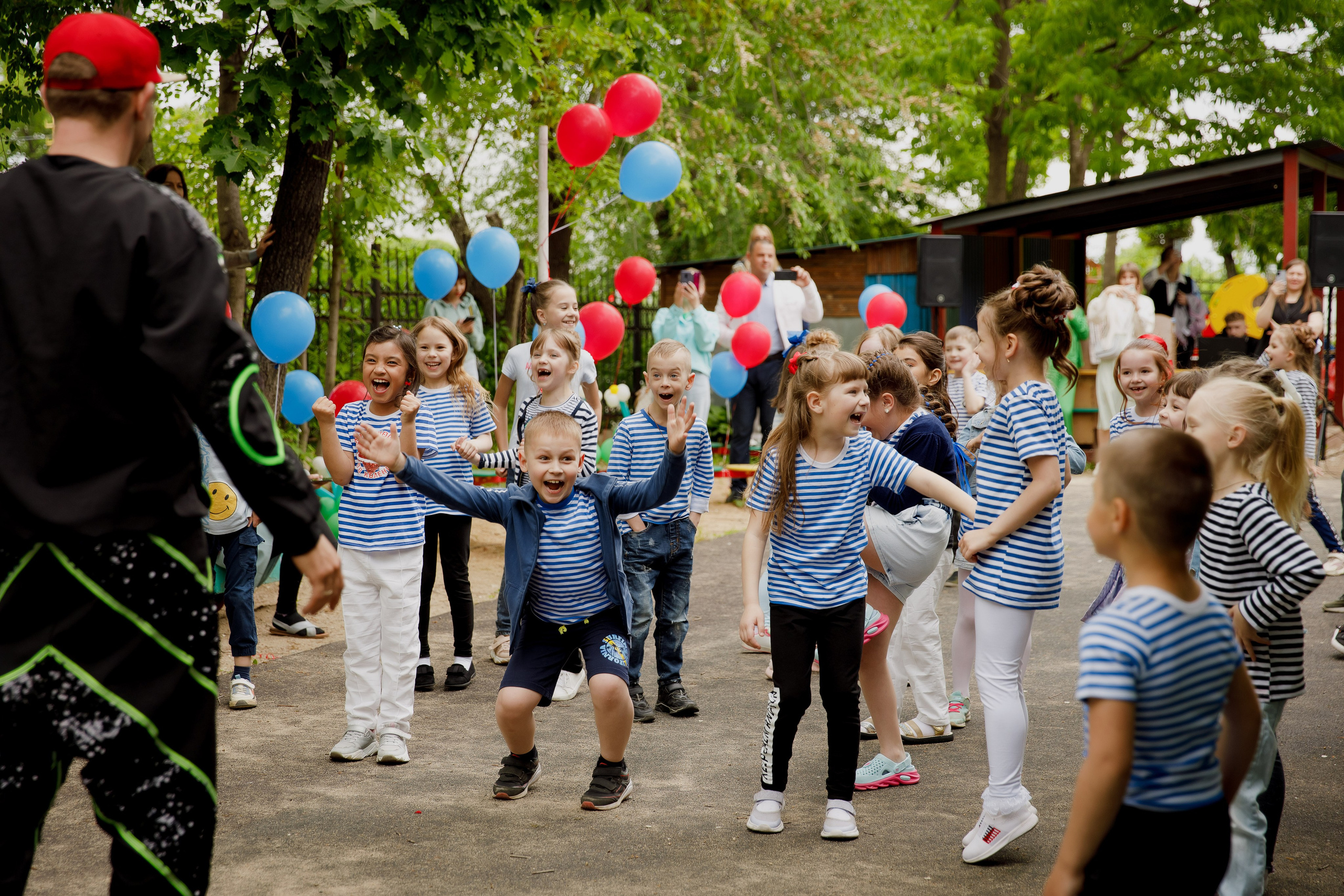 Выпускной ДС 23. Photoalbum-vl.ru