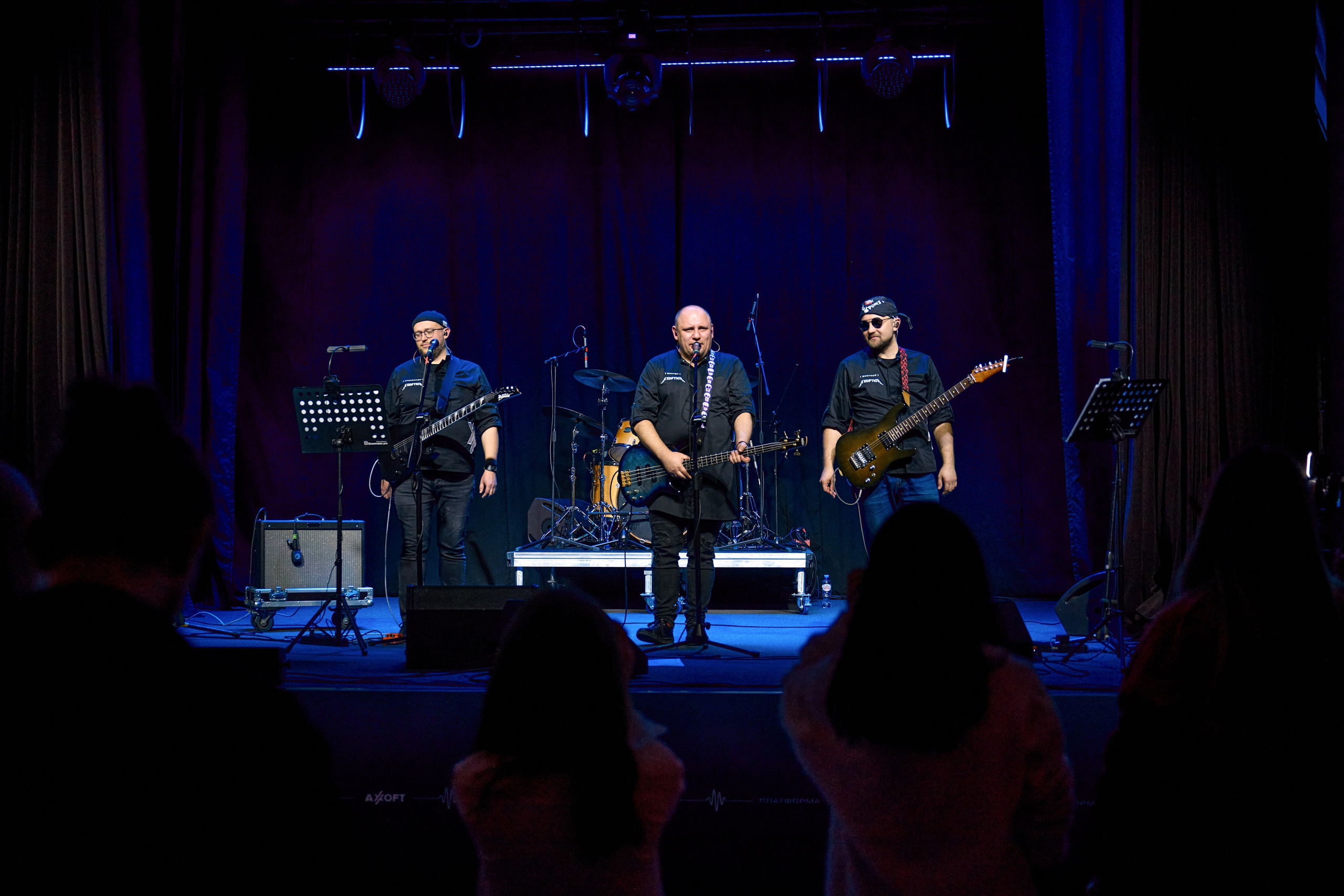 AXOFT. Максим Комаров — Профессиональный фотограф