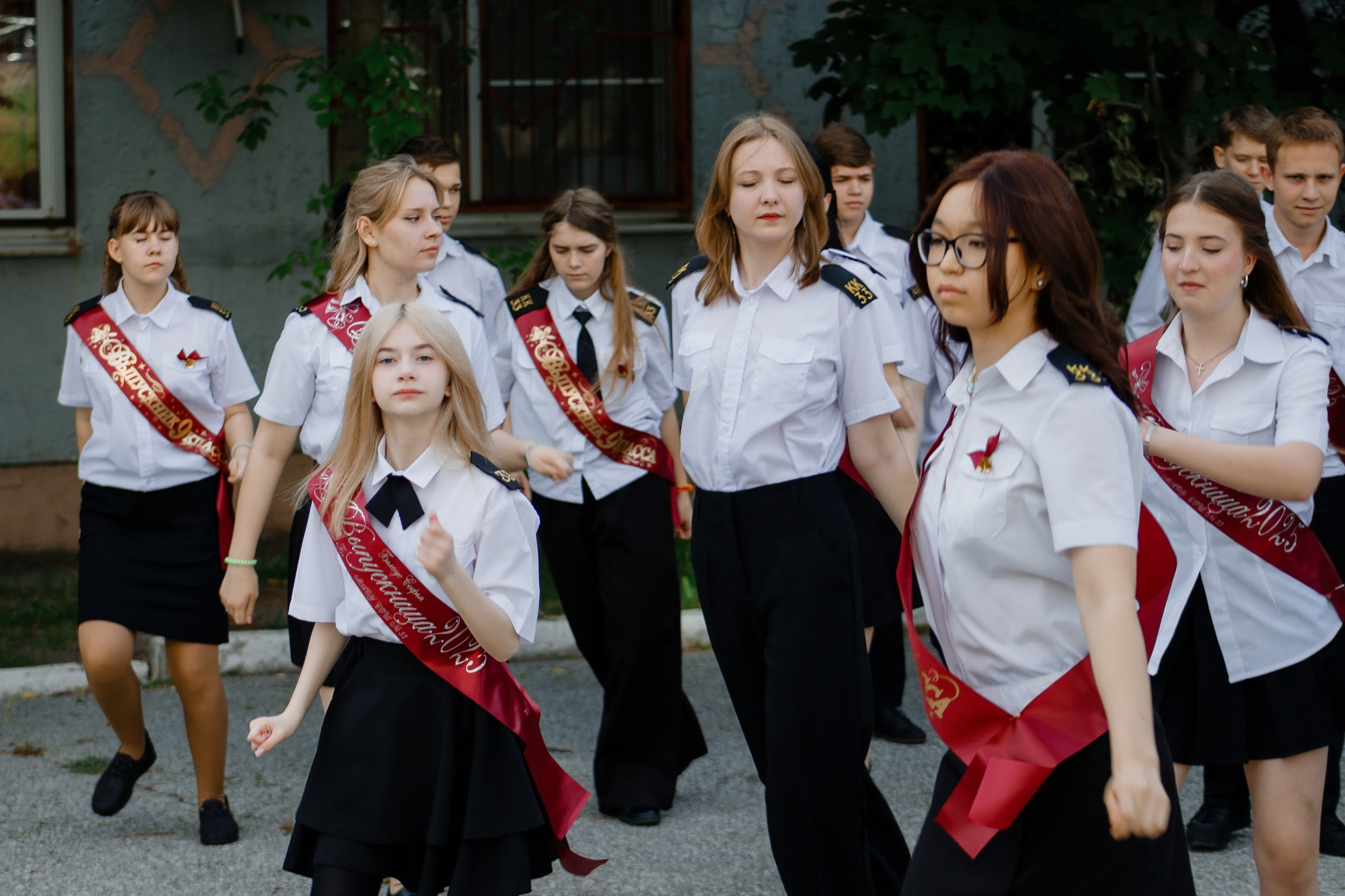 9 класс 33 школа. Выпускные альбомы Натальи Бутко: Новороссийск, Анапа, Геленджик