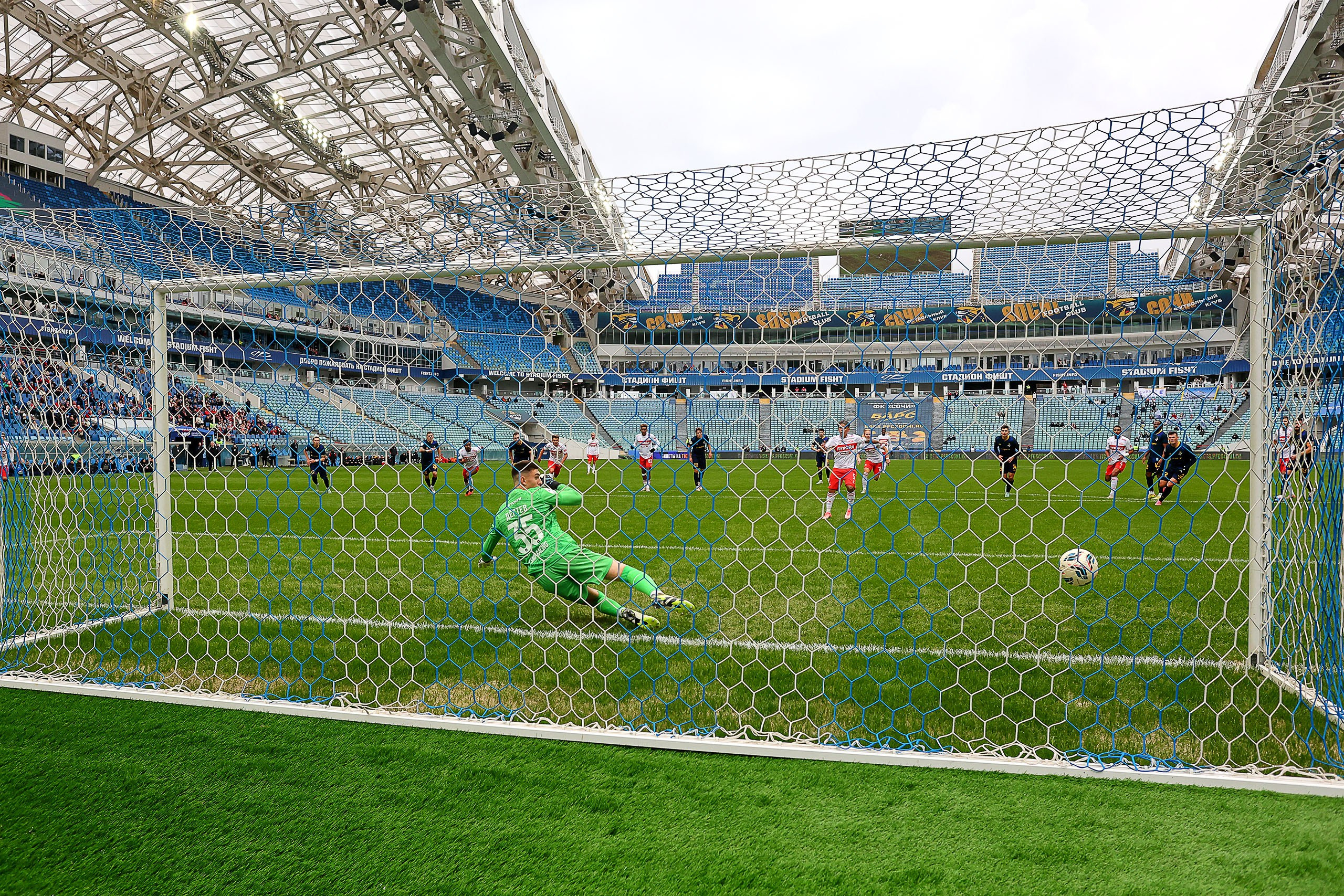 Photography of football matches, football, photojournalist, sports rep. Reportage photographer in Nizhny Novgorod and Moscow angelina Ilyichev
