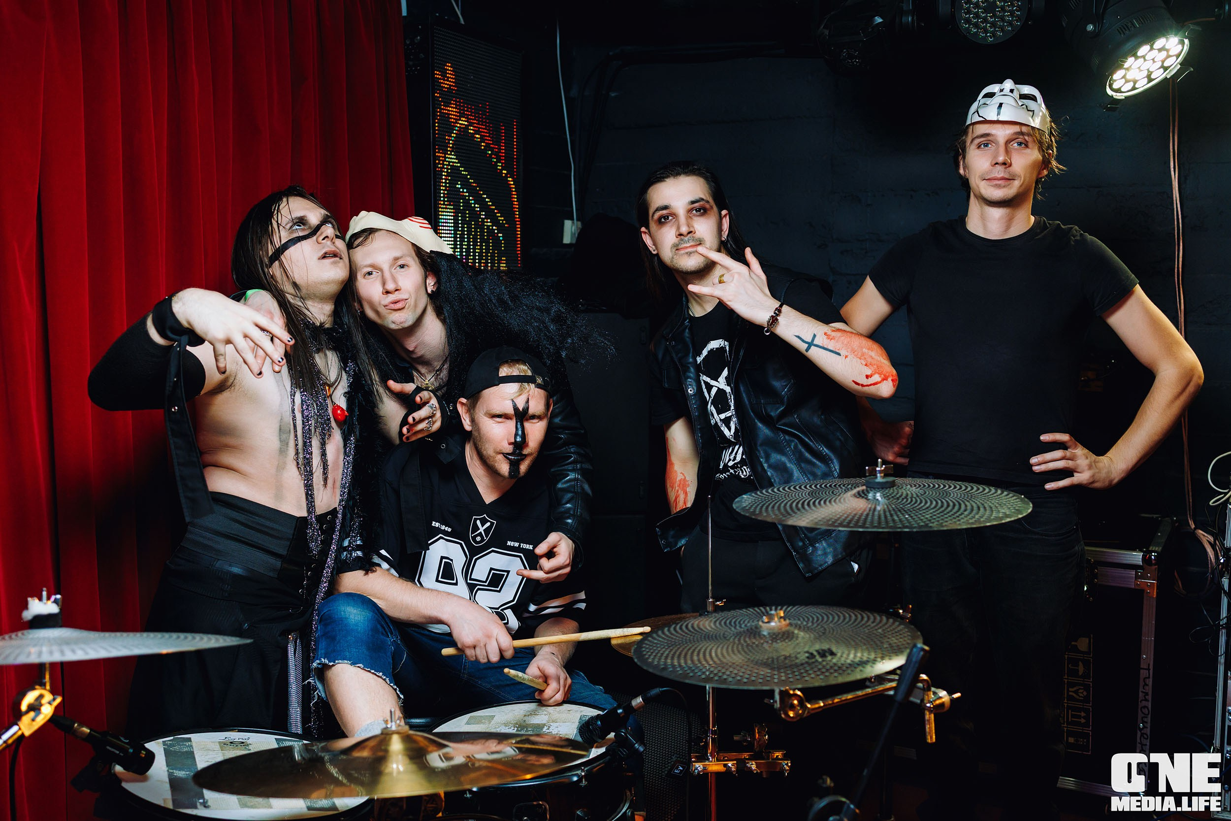 Фоторепортаж из бара Dreadnought. One Media Life: фоторепортажи, фотоотчеты с мероприятий и заведений