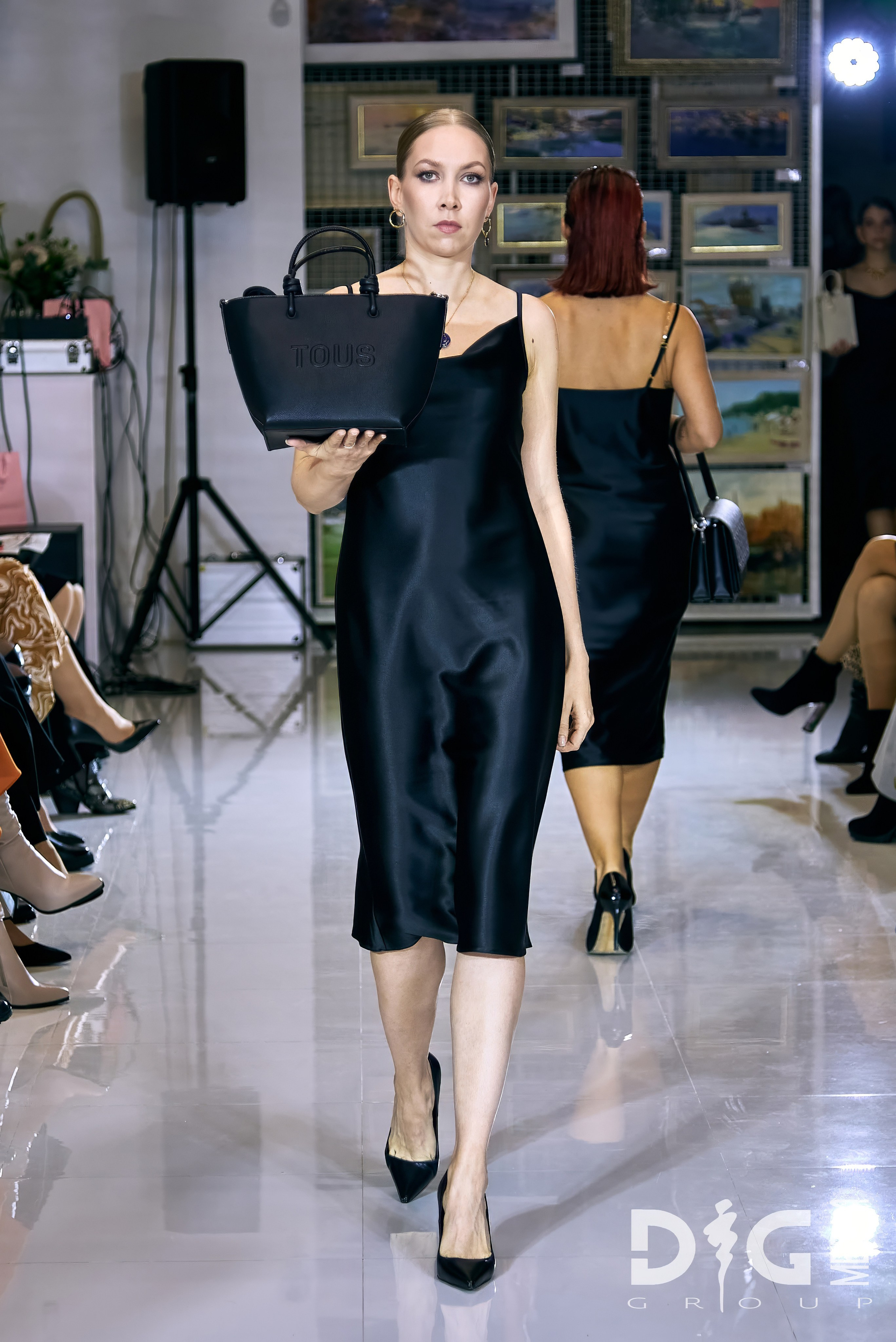 Tous | fashion show. Showbiz | Fashion | Reportage