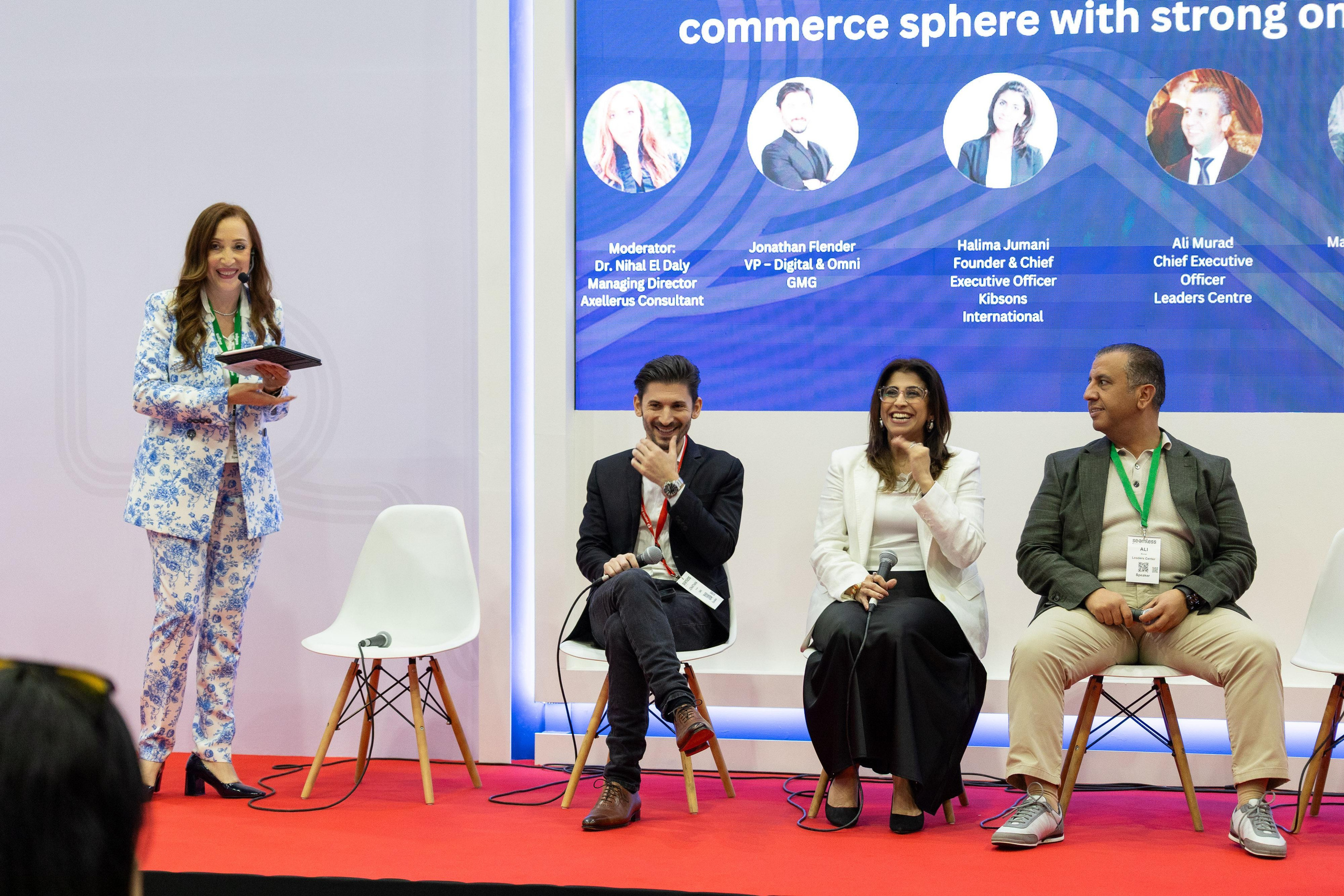 Conferences and expo photoshoot. Professional event photographer Ruslan Davletberdin