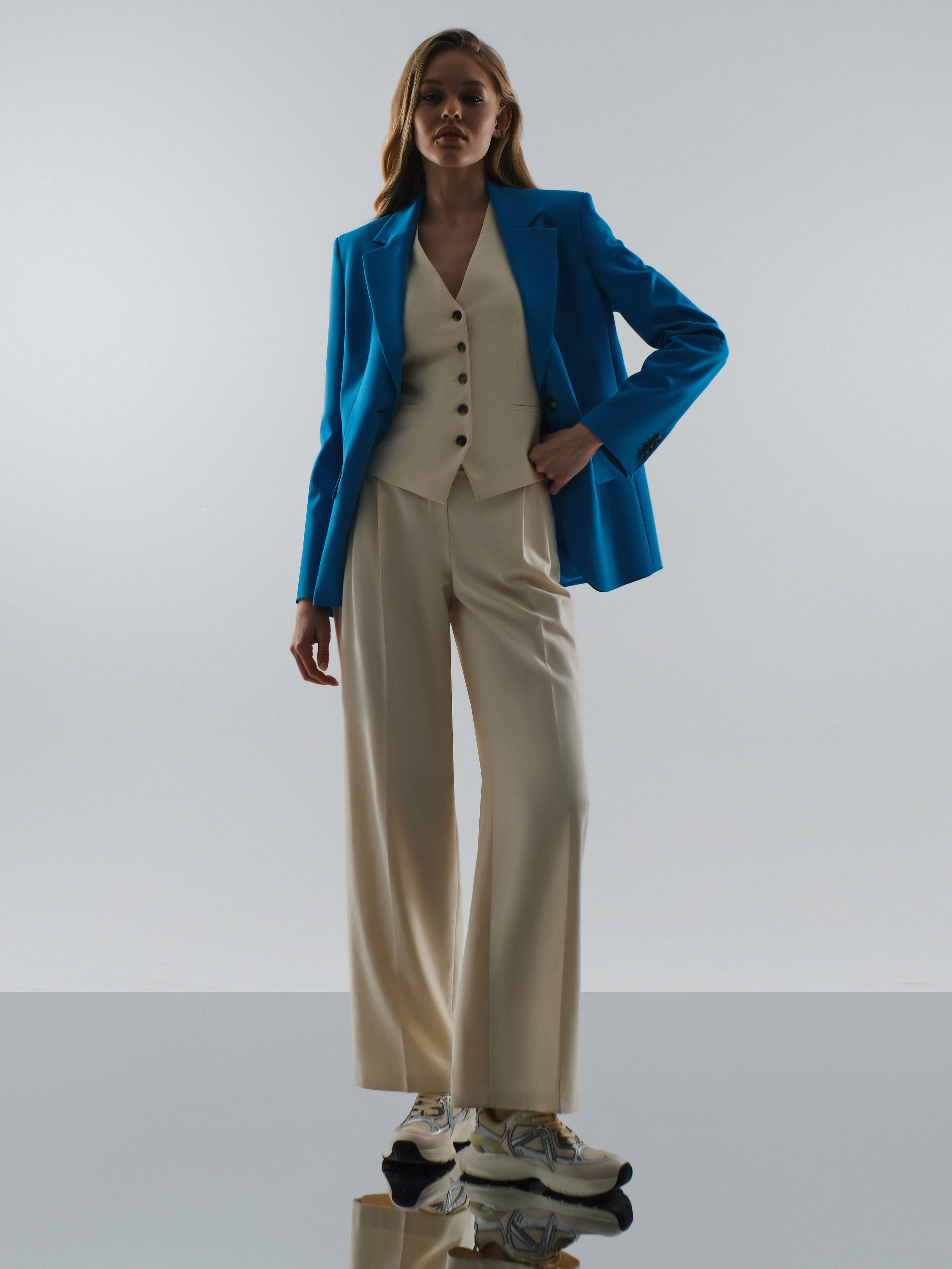 № 3. Продюсер фото и видео контента