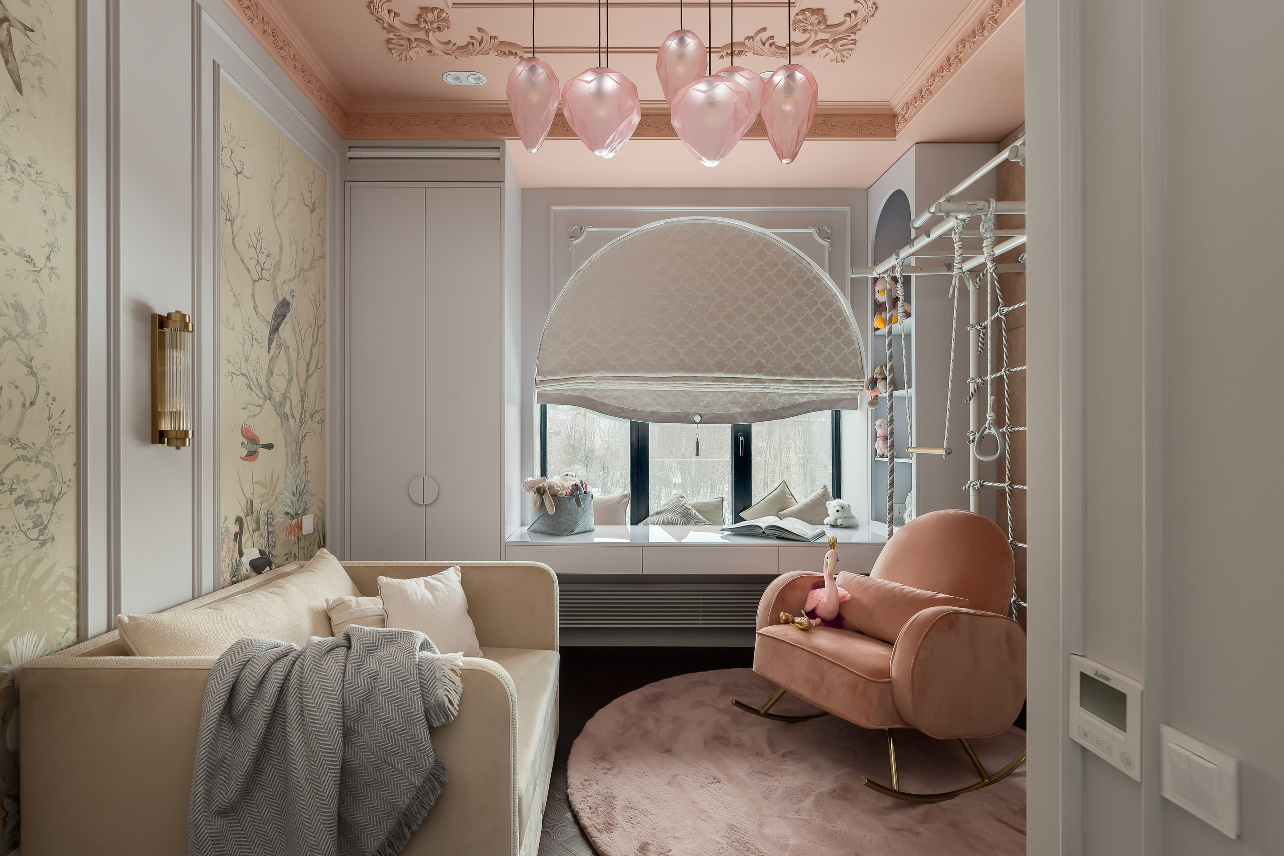 Яркая квартира. Совместная работа с интерьерным стилистом. Интерьерный фотограф в Москве