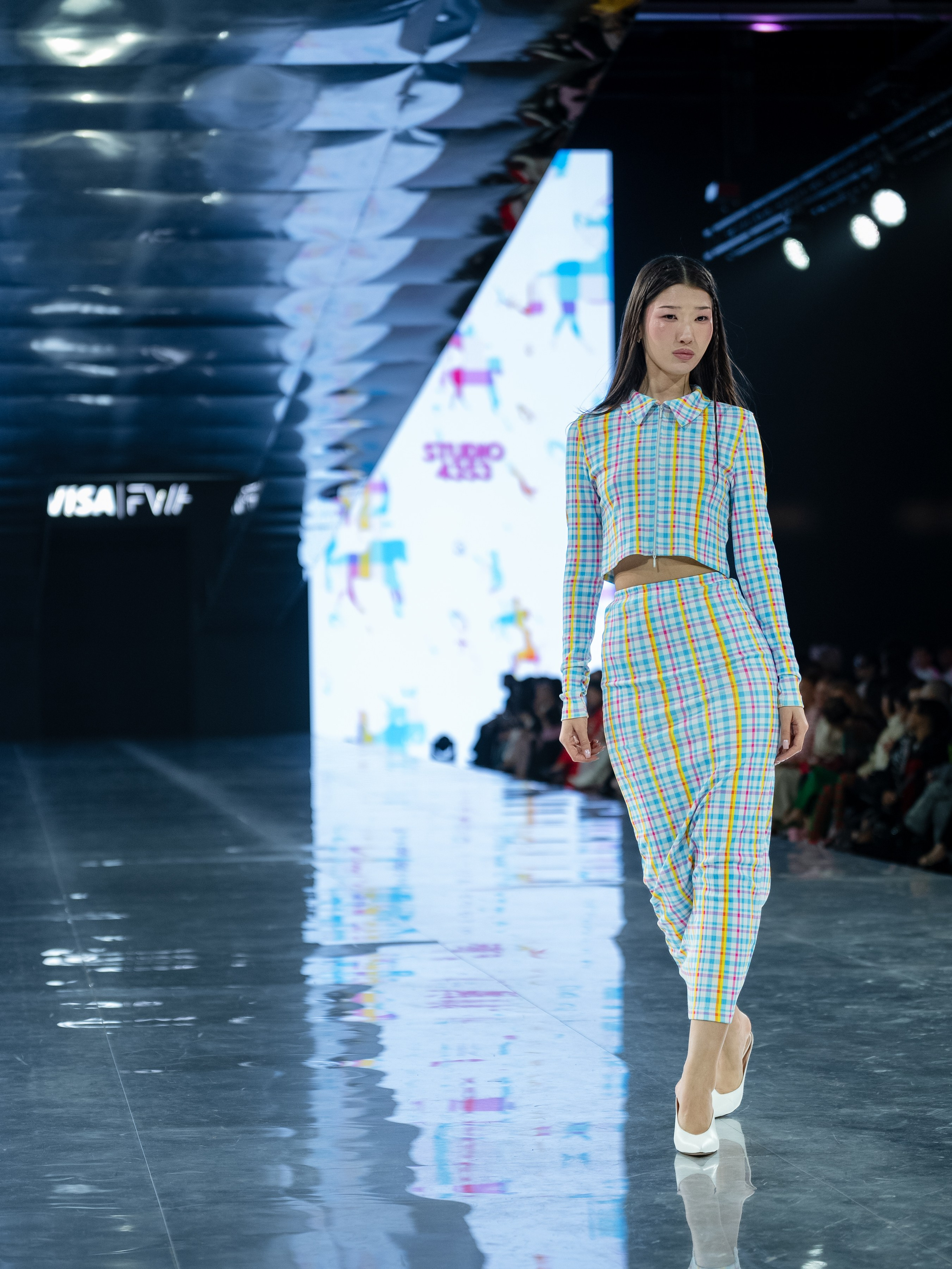 Visa Fashion Week Almaty Pre-Fall 2026 April, VFWAlmaty 2026, Fashion Photograph Denis Karpenko, Nu Art photograph Denis Karpenko, Visa Fashion Almaty StreetStyle, Fashion Visa Backstage, Almaty Fashion