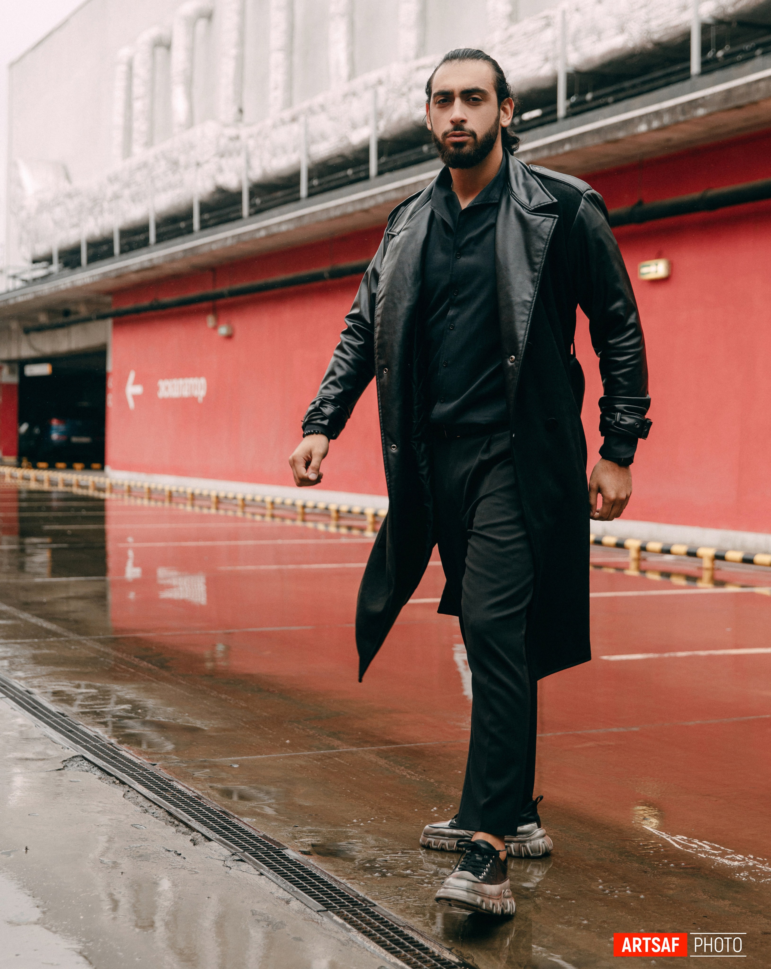 Сергей. Фотограф в Краснодаре — свадьбы, любовные истории, семейные фото сесси