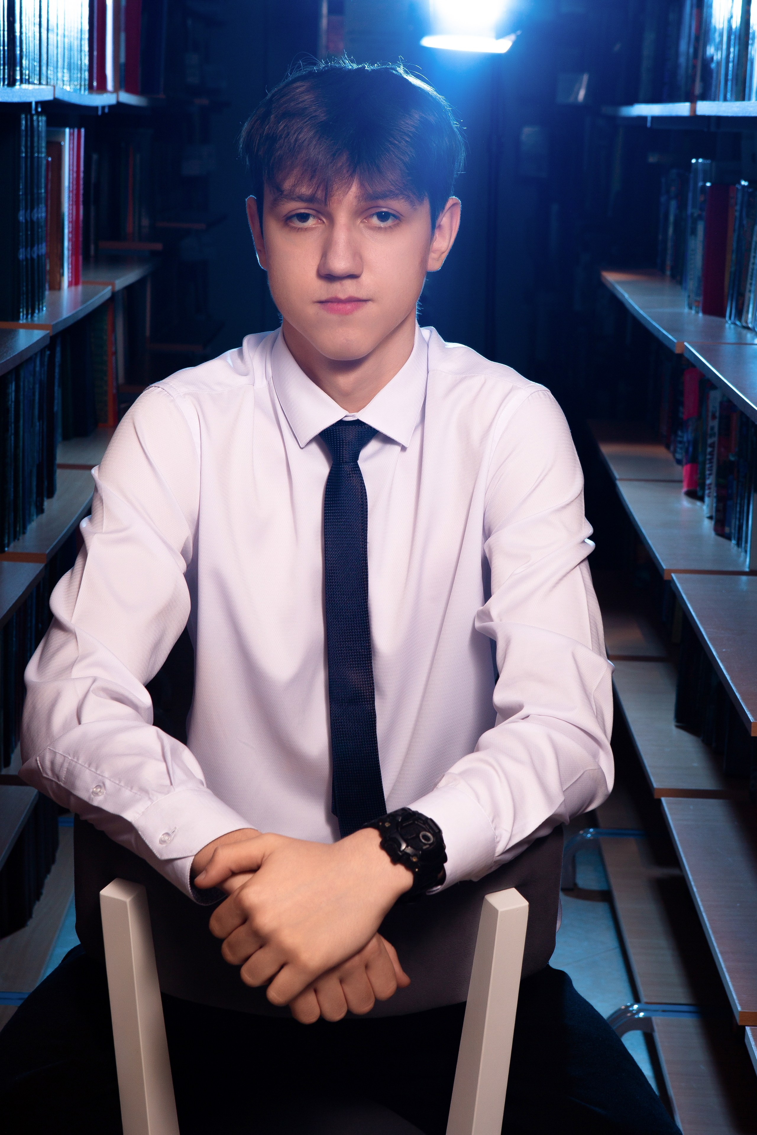 СЪЕМКА ПОРТРЕТОВ В БИБЛИОТЕКЕ ДЛЯ 11 КЛАССОВ-2. ТВОЙ АЛЬБОМ / ТВОИ ПРАВИЛА