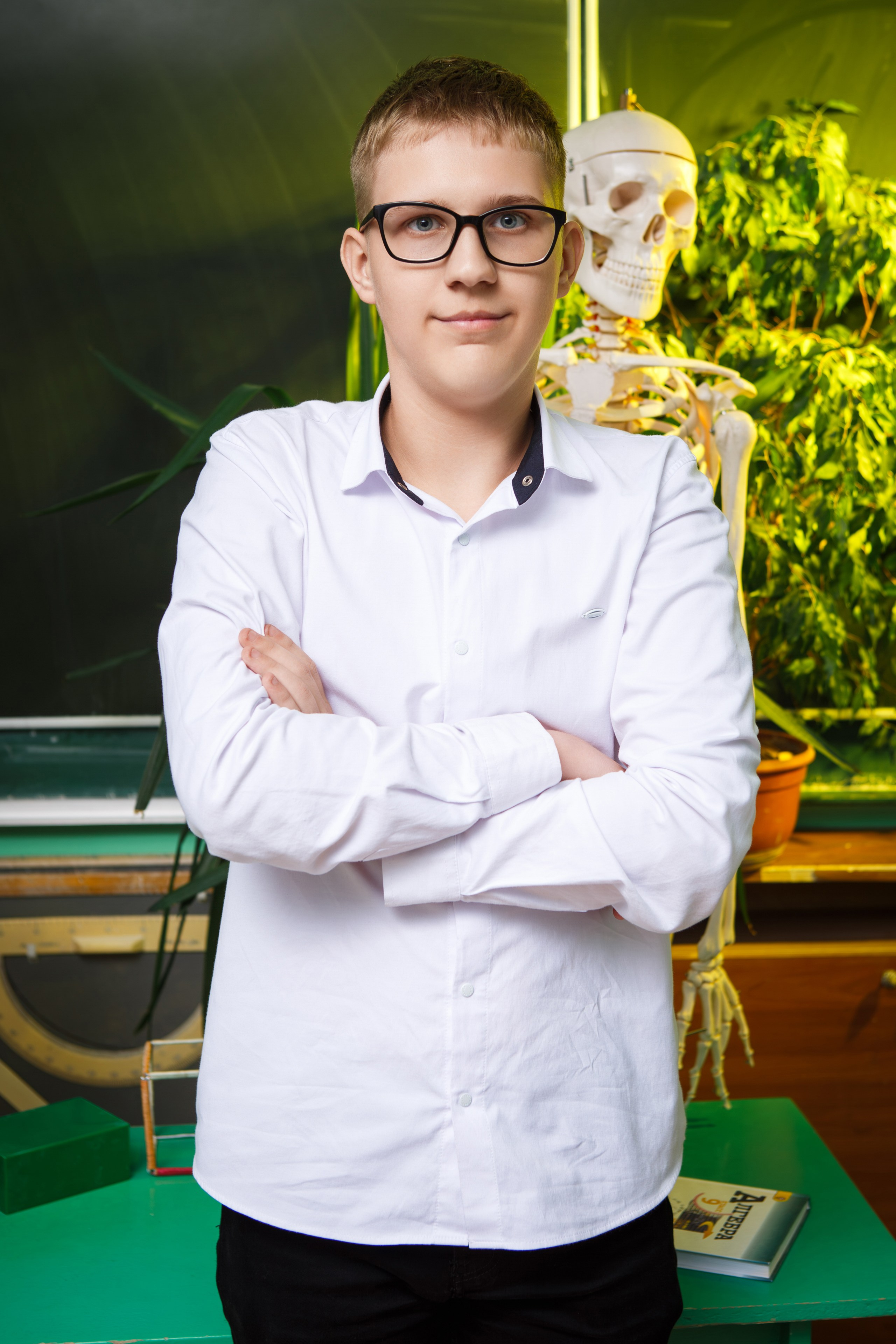 ПОРТРЕТНАЯ ФОТОСЕССИЯ В КЛАССЕ ДЛЯ 9 КЛАССОВ. ТВОЙ АЛЬБОМ / ТВОИ ПРАВИЛА