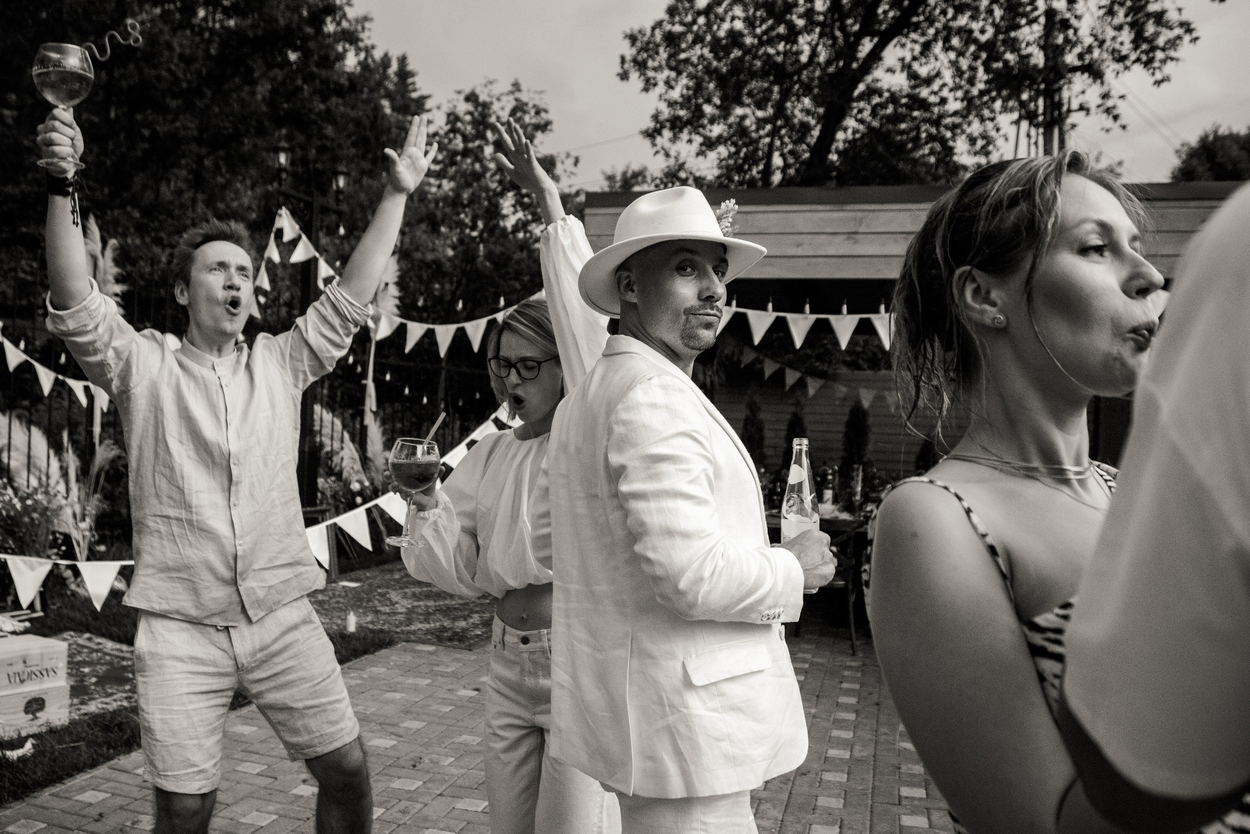 Свадебная фотосъемка в загородном отеле «LaFa». Свадебный и семейный фотограф в Москве и Подмосковье Лариса Козлова