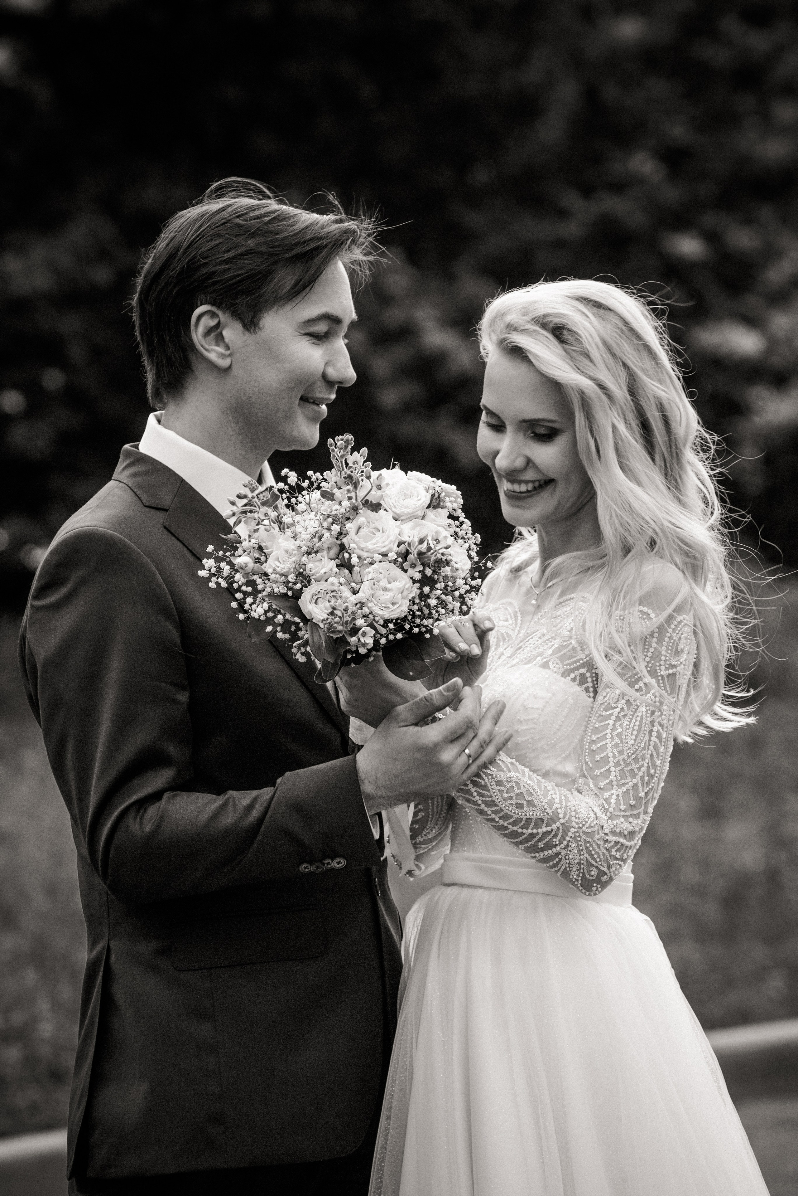 Свадебная фотосессия на ВДНХ. Свадебный и семейный фотограф в Москве и Подмосковье Лариса Козлова