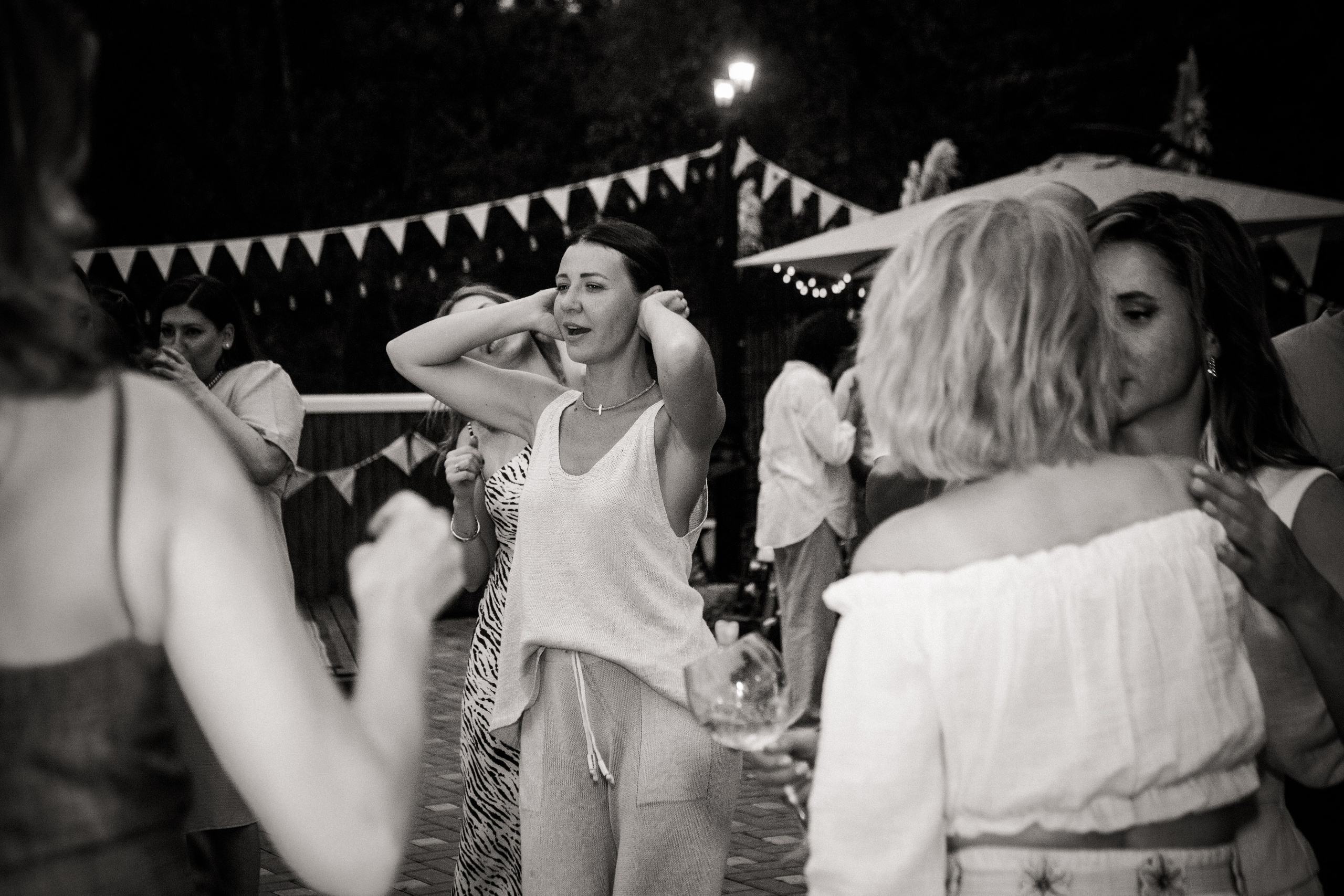 Свадебная фотосъемка в загородном отеле «LaFa». Свадебный и семейный фотограф в Москве и Подмосковье Лариса Козлова