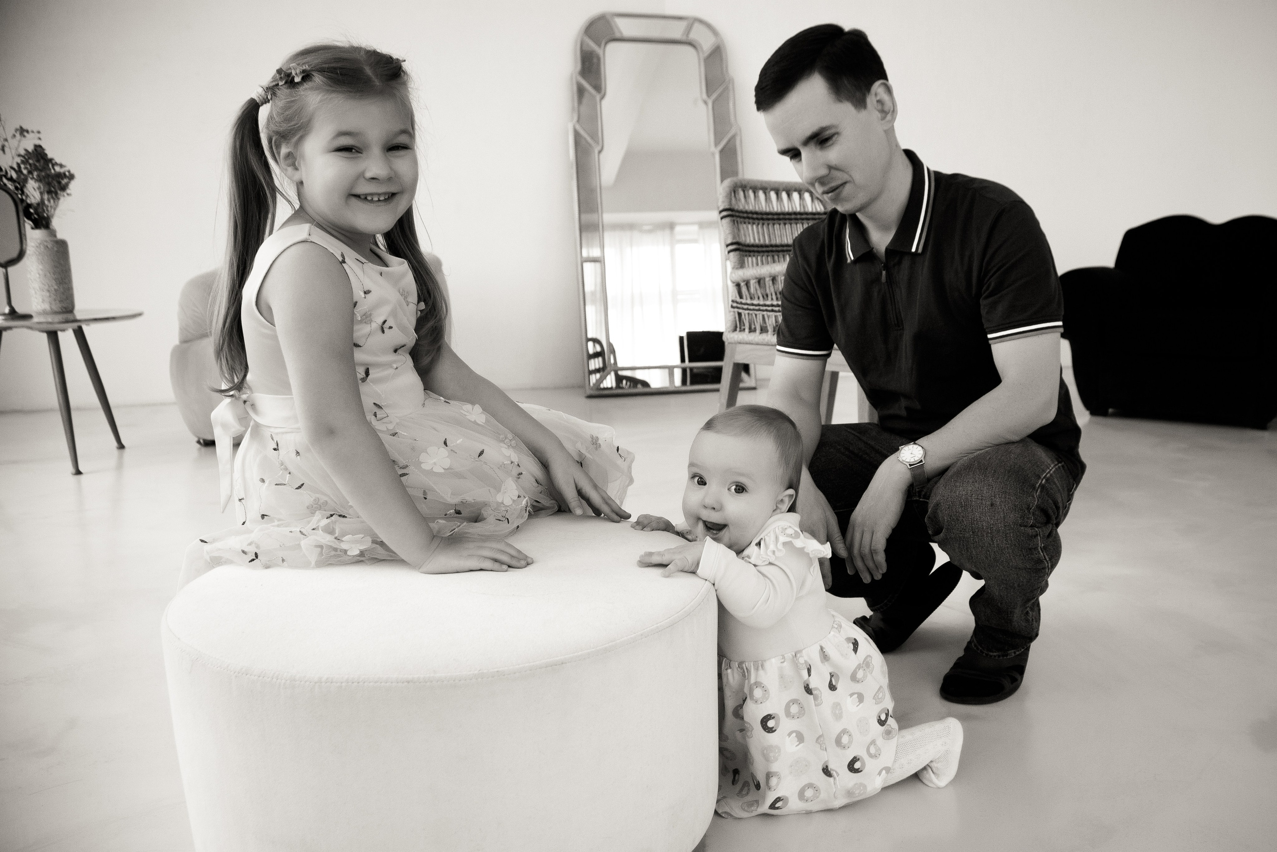 Семейная фотосессия в студии One take studio VANILLA. Свадебный и семейный фотограф в Москве и Подмосковье Лариса Козлова