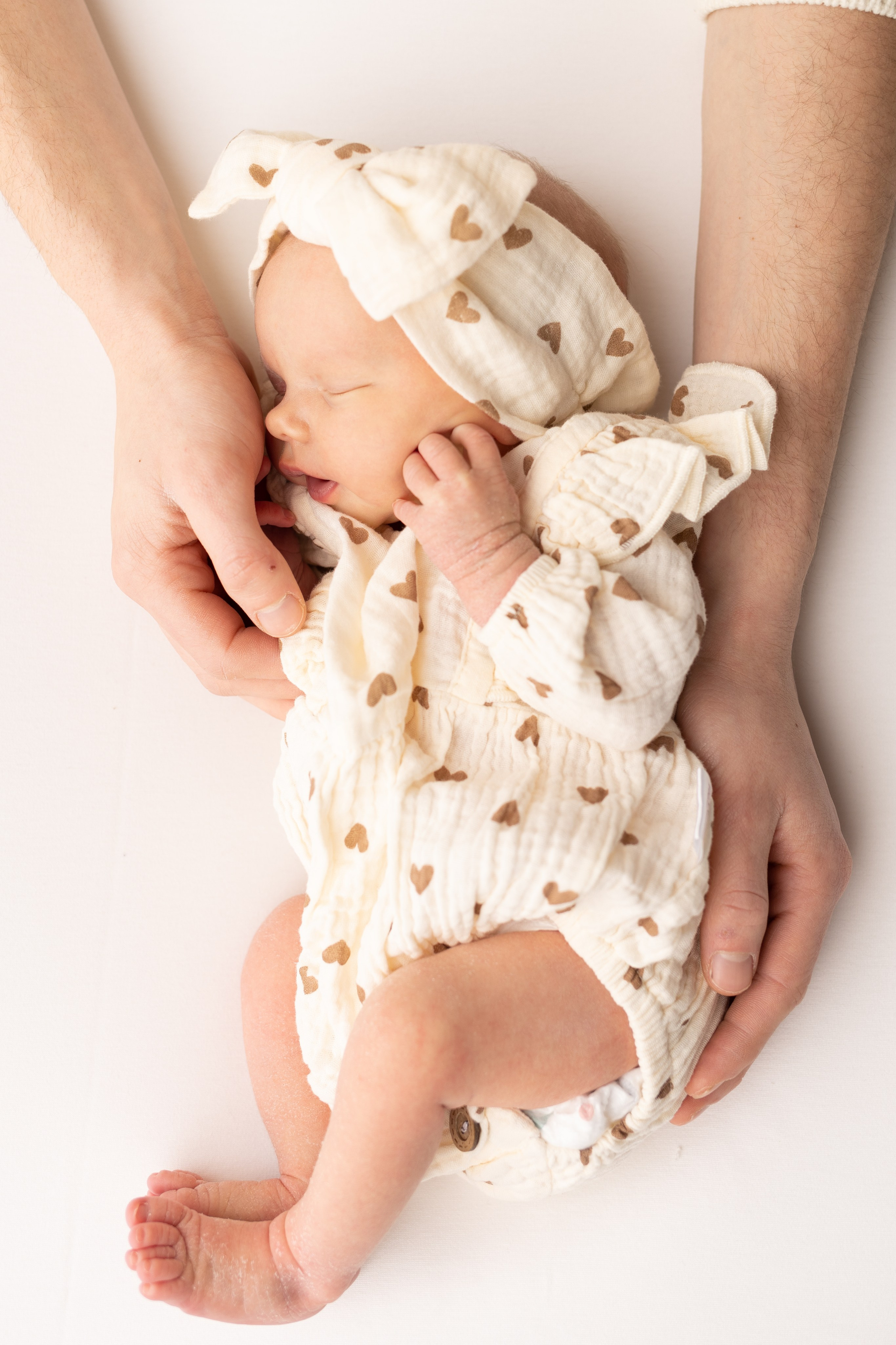 Фотосессия новорожденного в натуральном стиле. Фотограф новорожденных, детский фотограф в г. Оренбурге Екатерина Козлова