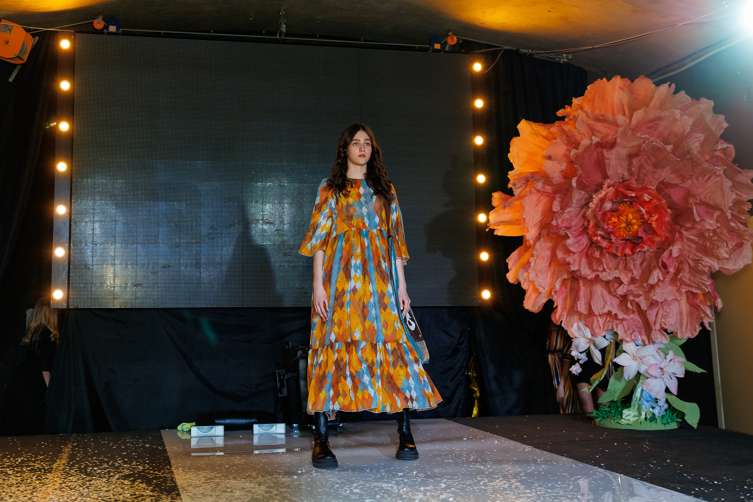 Показ Надежды Шибиной от журнала «Жираf». Фотограф Новосибирск — Наталья Гресь