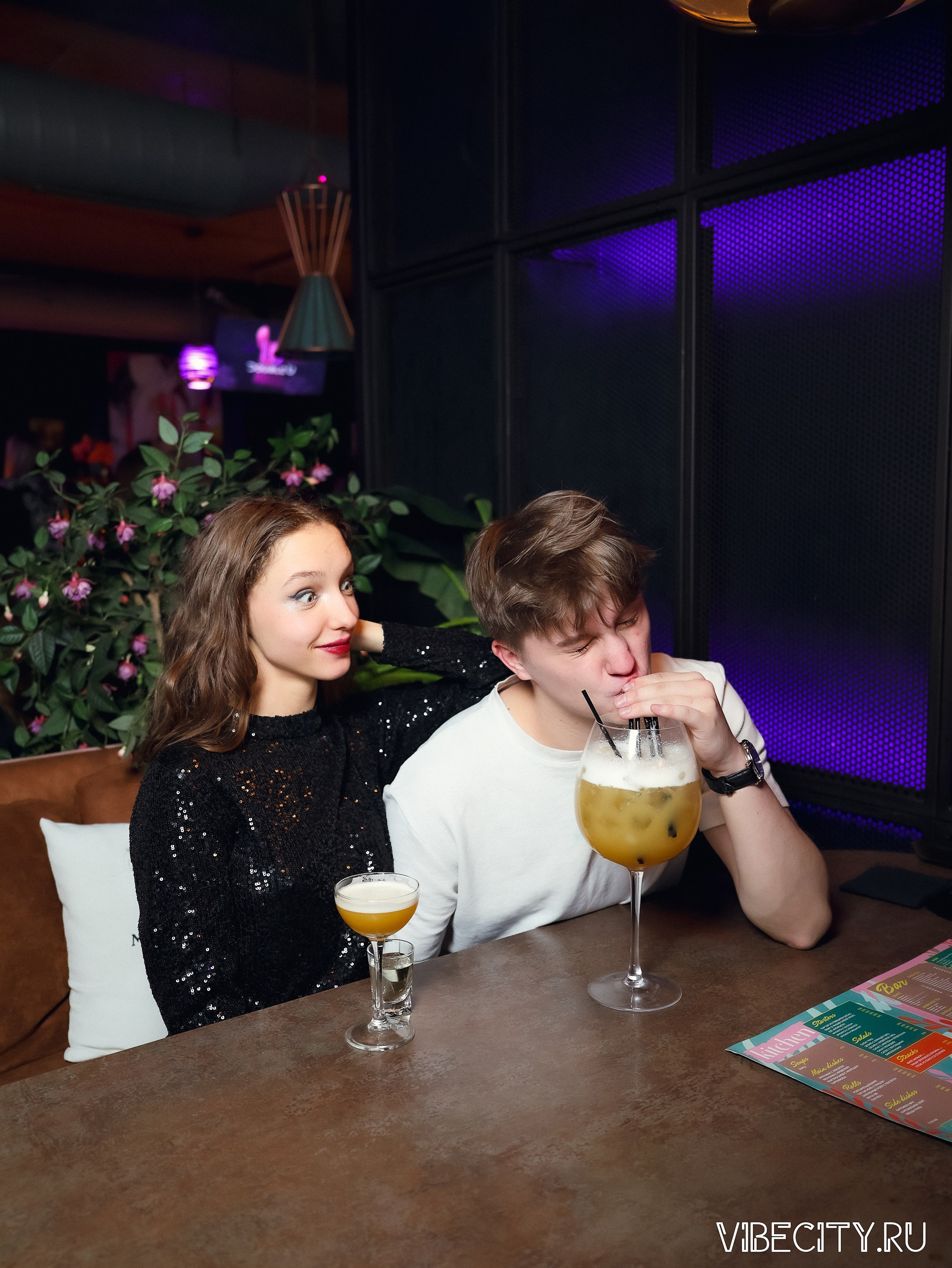 DOUBLE U. VIBECITY.RU Вайб Сити Ру Фоторепортажи Фотоотчеты Калининград