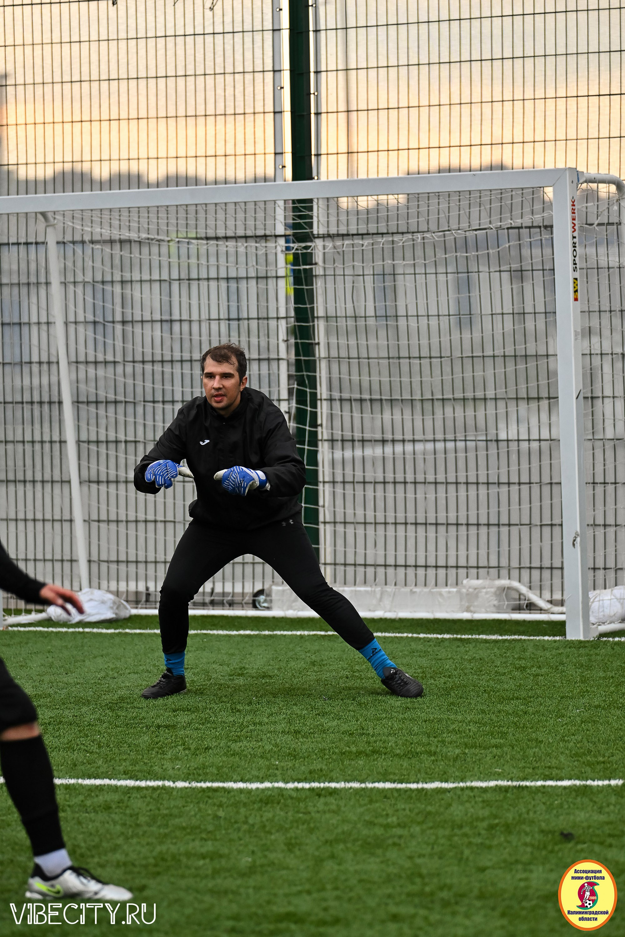 ИГРЫ МИНИ-ФУТБОЛЬНОЙ ЛИГИ. VIBECITY.RU Вайб Сити Ру Фоторепортажи Фотоотчеты Калининград