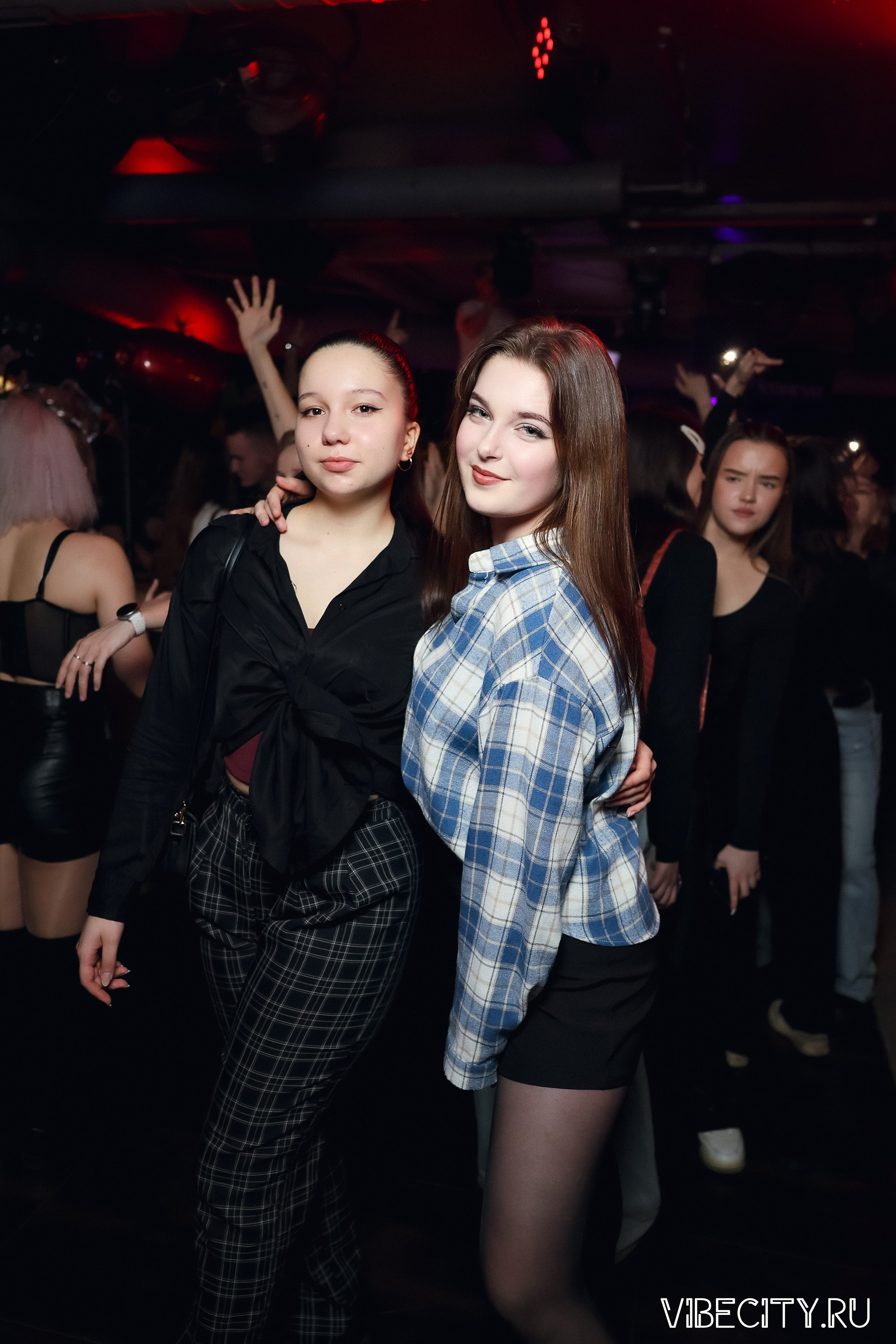 DOUBLE U. VIBECITY.RU Вайб Сити Ру Фоторепортажи Фотоотчеты Калининград