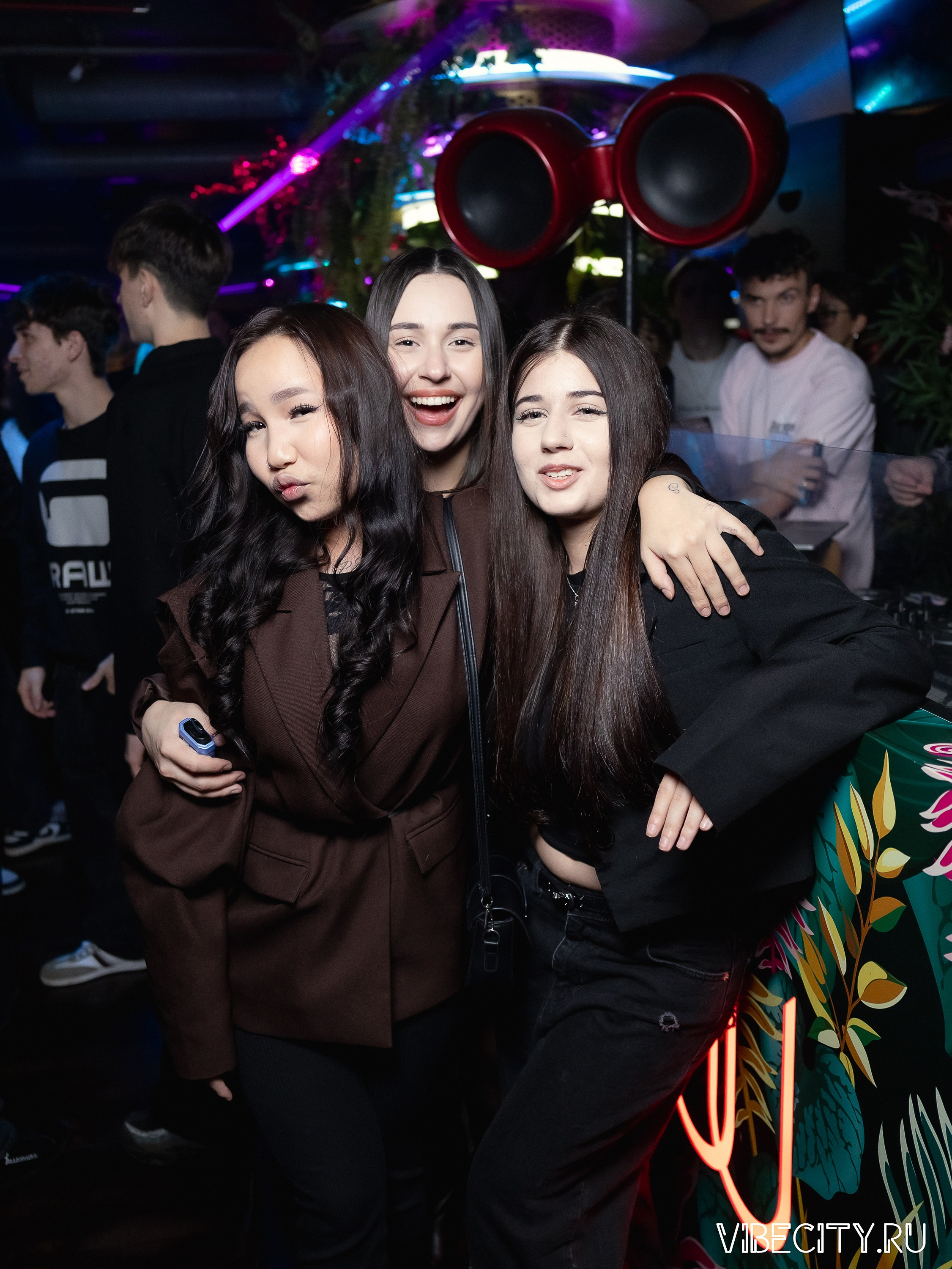 DOUBLE U. VIBECITY.RU Вайб Сити Ру Фоторепортажи Фотоотчеты Калининград