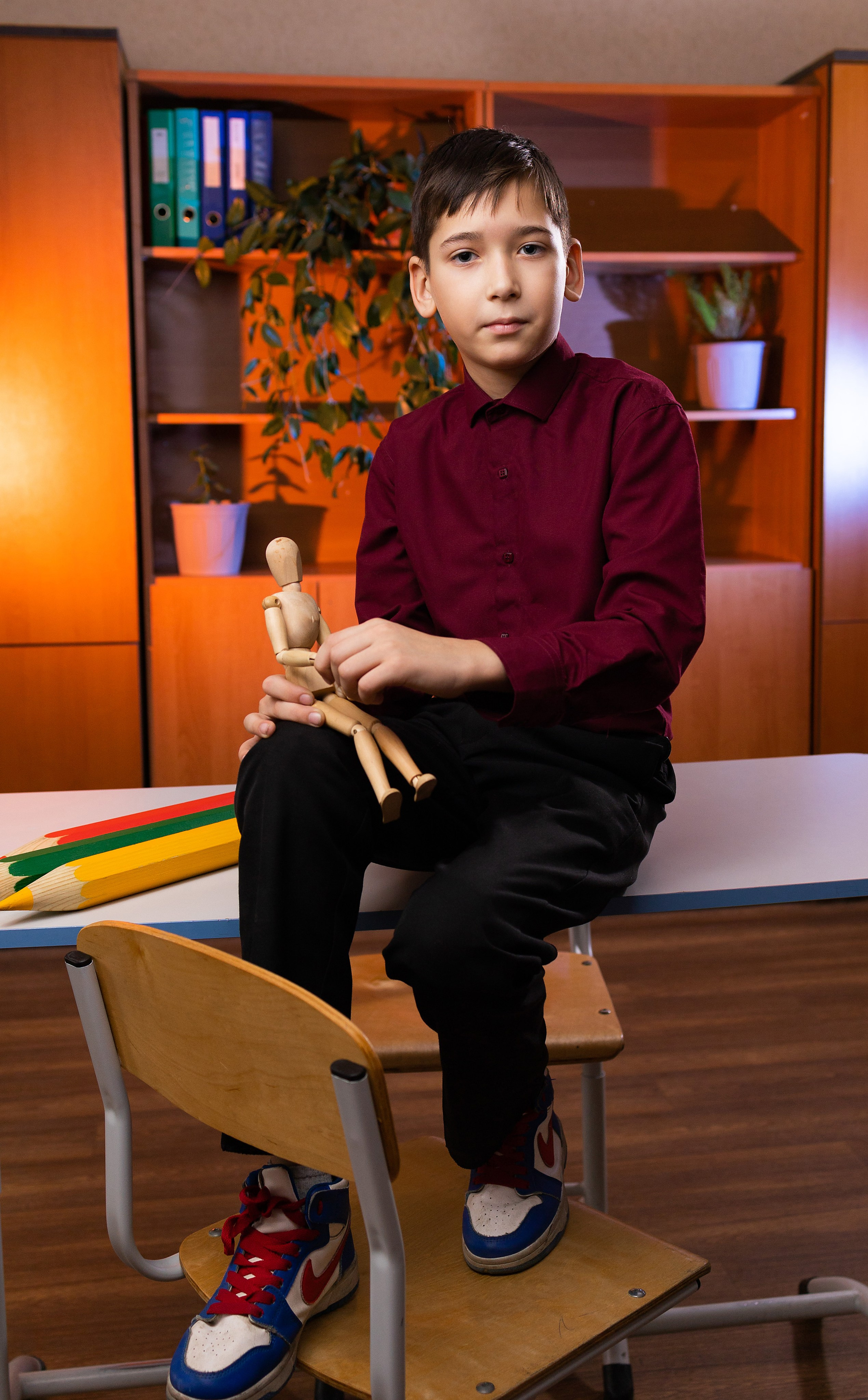 Выпускники начальной школы. LiveBook39 — студия выпускных альбомов Светланы Микишаниной в Калининграде