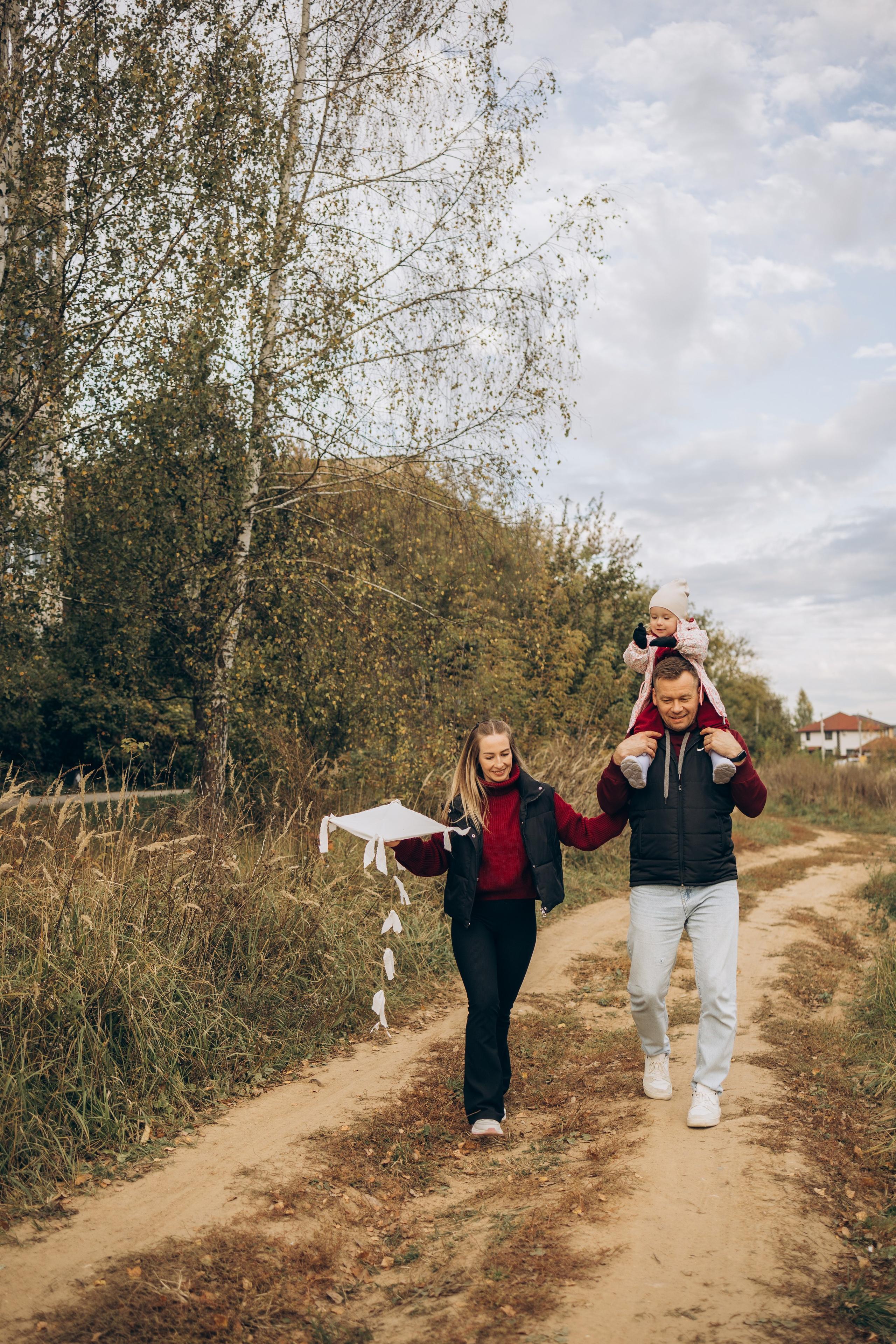 Летучий змей-семейная (4.10.2025 г.) г. Жуков (Калужская обл.). Надежда Стар семейный и церковный фотограф в Жукове и Калужской области