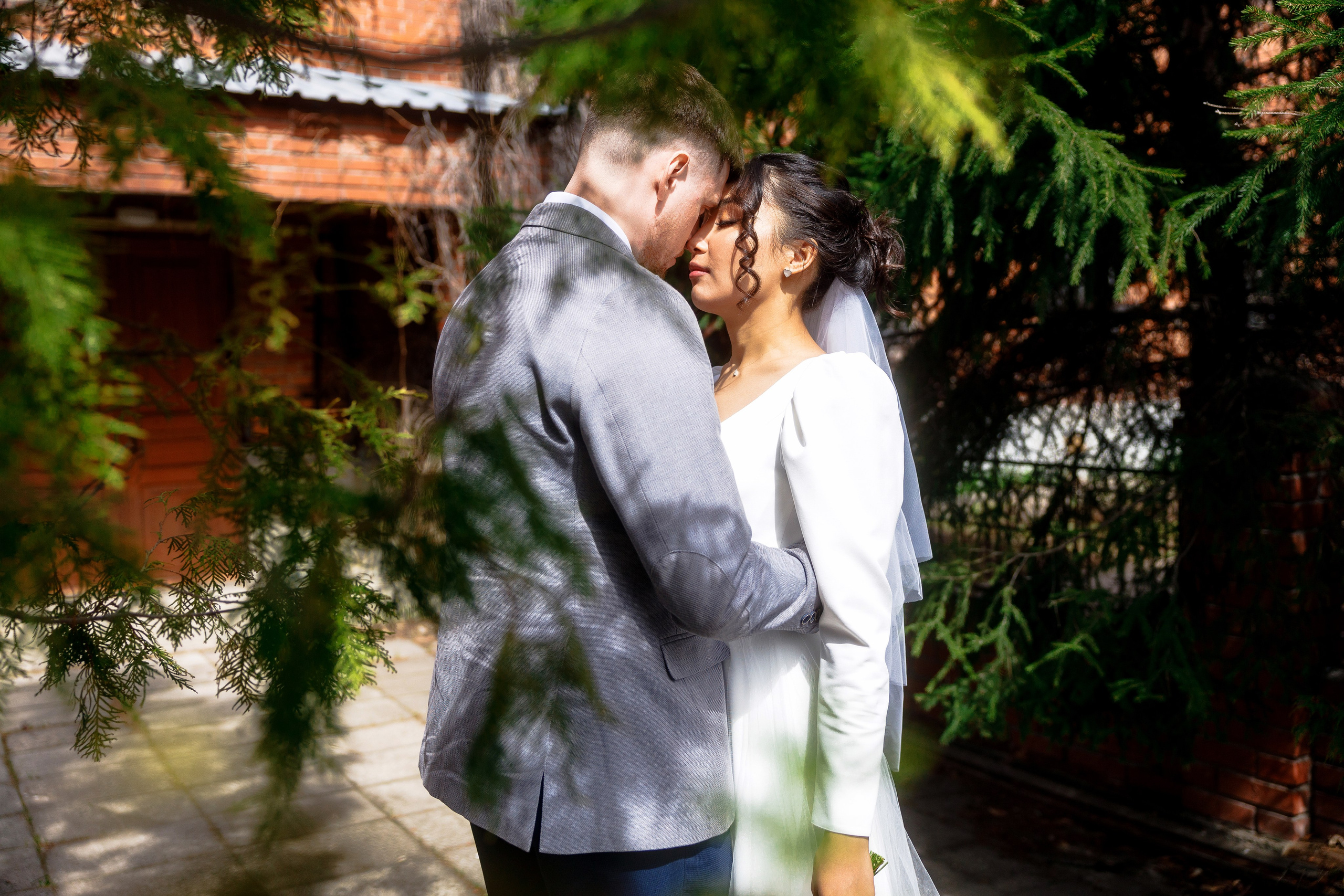 Алексей и Айгерим. Дмитрий Белим — Семейный фотограф в Омске | Фотосессии для беременных и малышей