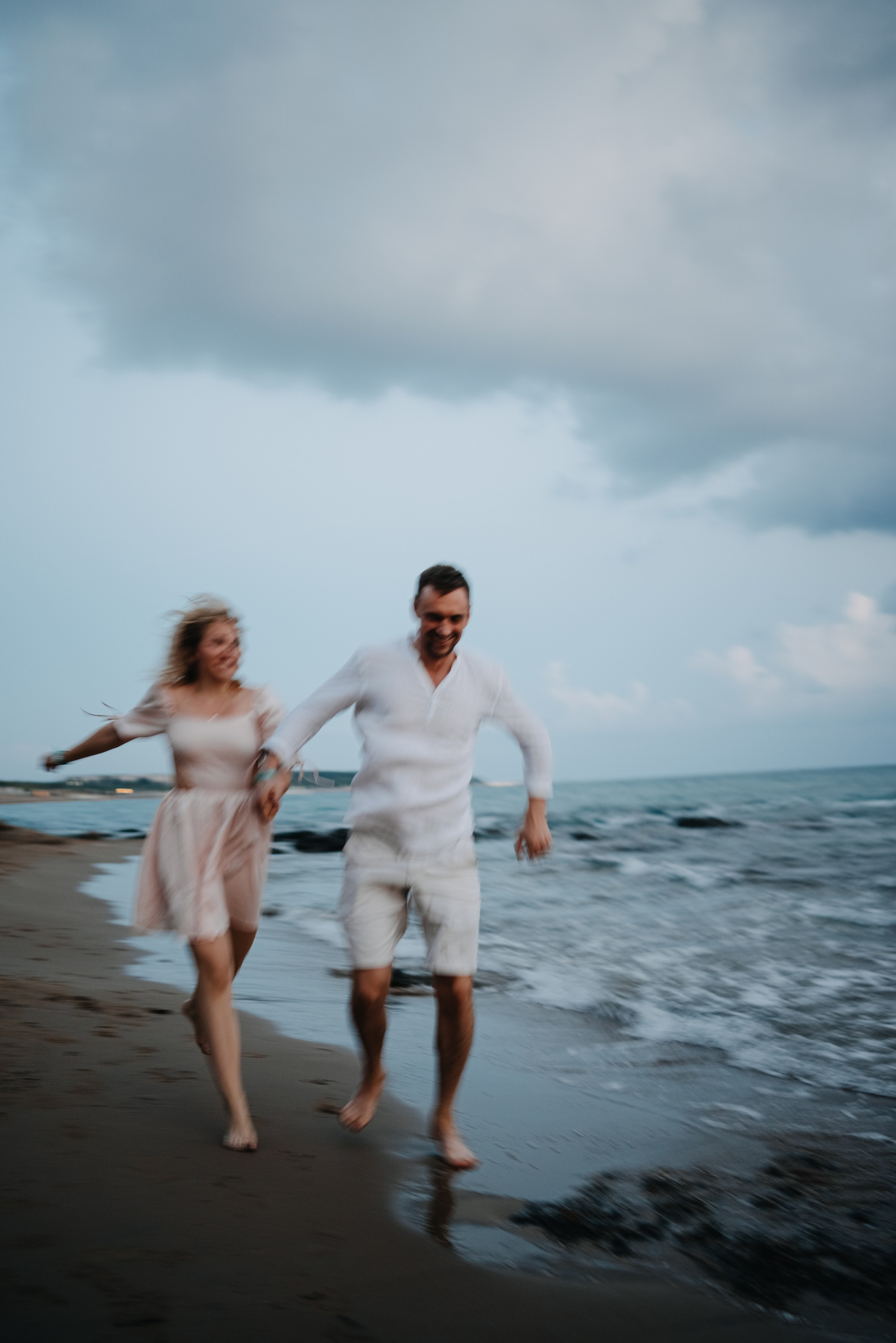 Съемка пары на море. Портретный и свадебный фотограф в Тбилиси • xeniqo