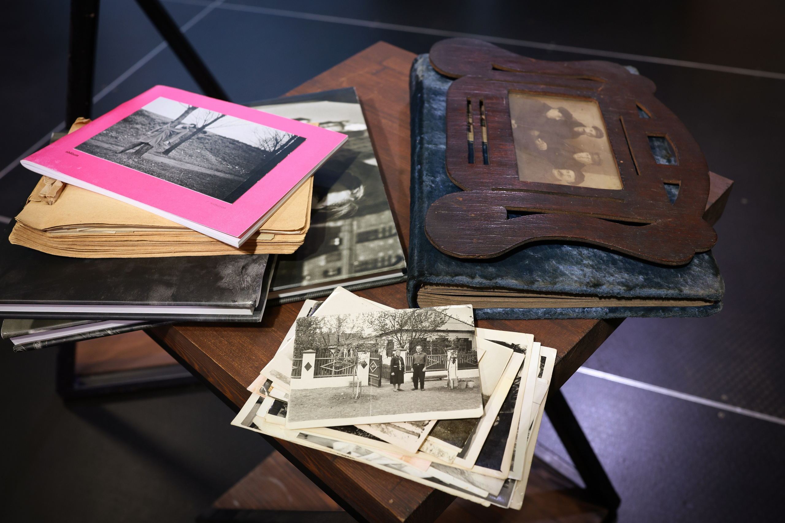 Фоторепортаж с интерактивной лекции Евгения Качурина «История фотокладов», проходившей в творческом пространстве «Девятка»  г. Тула. Фотограф в Туле — Борисов Николай