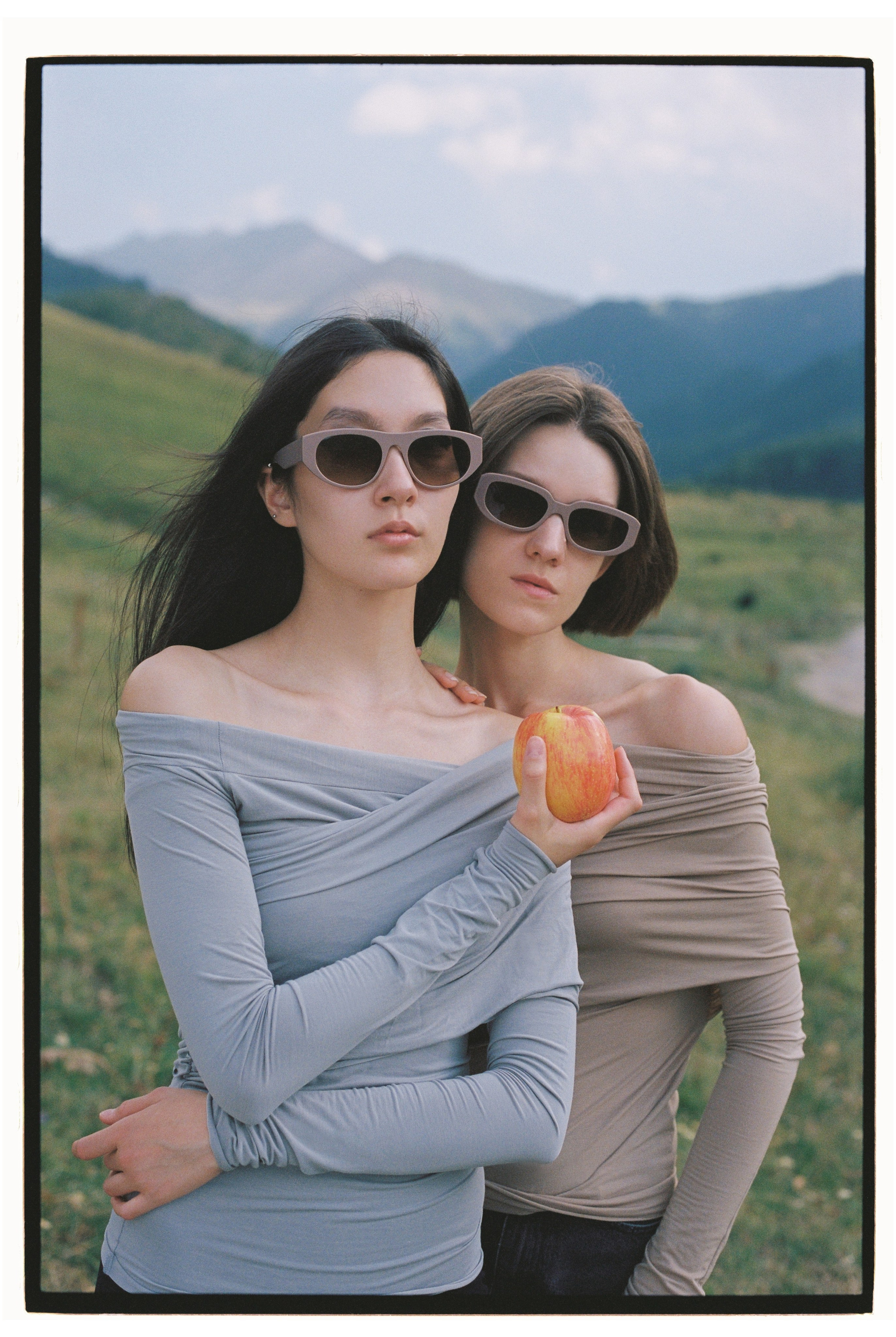 Eyerepublic magazine. Предметный фотограф в Краснодаре| Женя Елгина