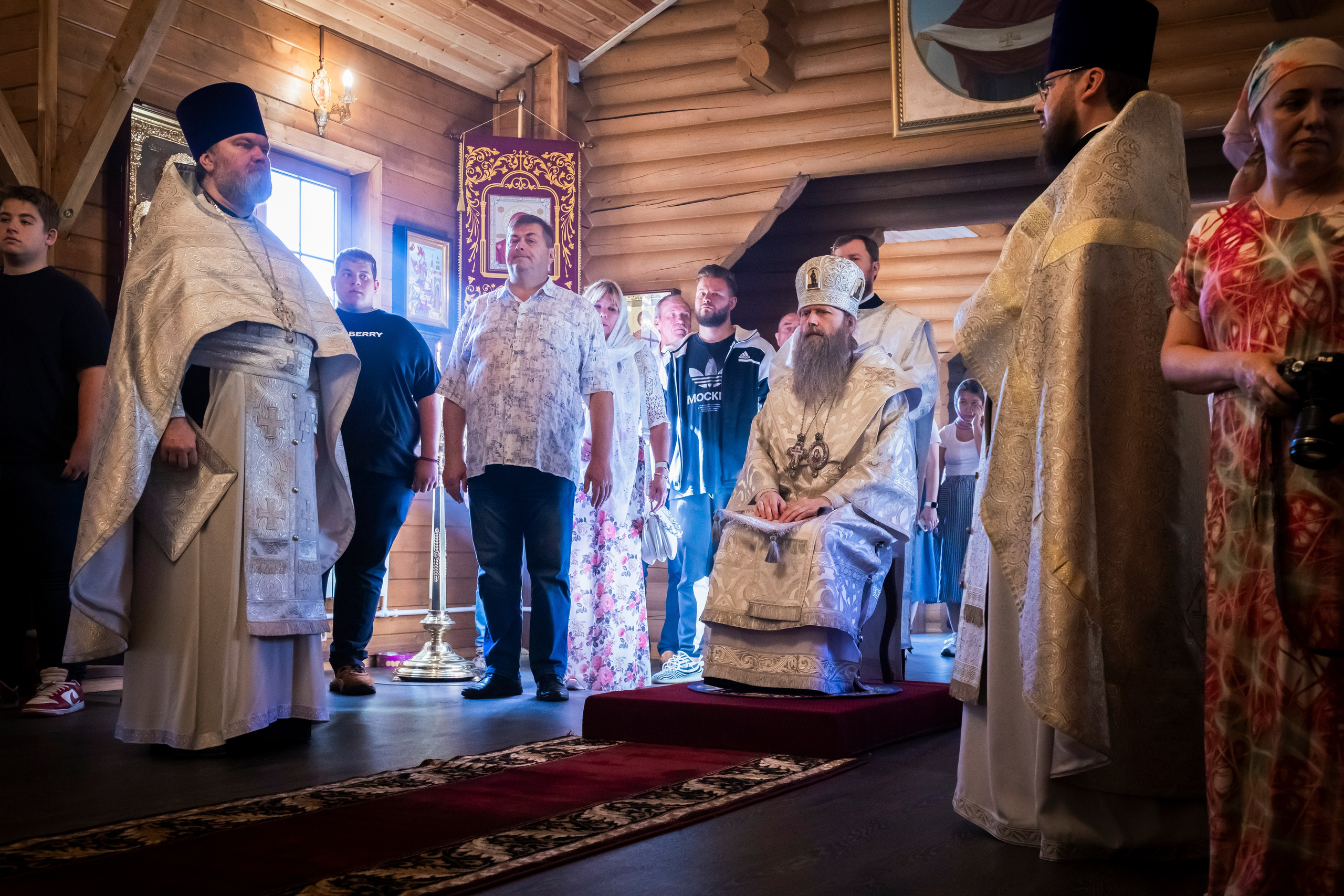 Епископ Силуан Павло-Посадский служба в храме св.Николая 25.08.2024. Арт- фотограф Москва