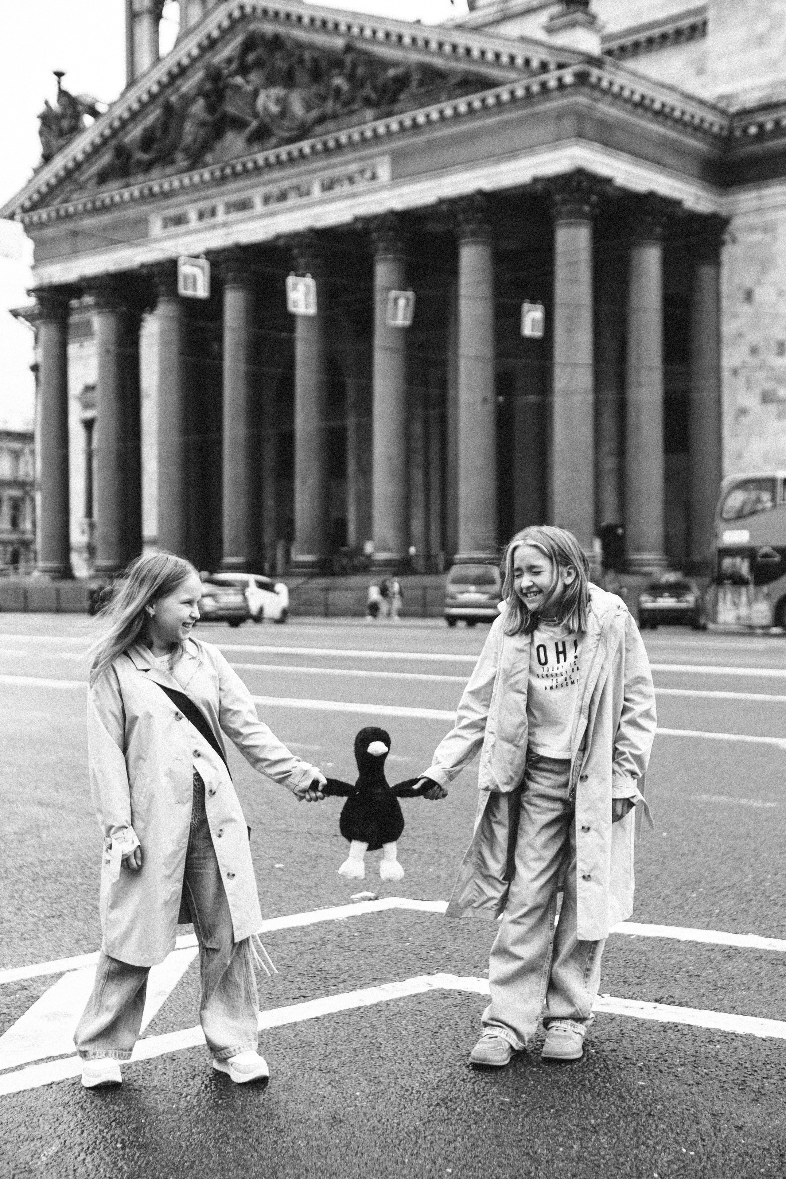 Семейная прогулочная фотосессия в Санкт-Петербурге. Фотограф в Санкт-Петербурге Кристина Брянская