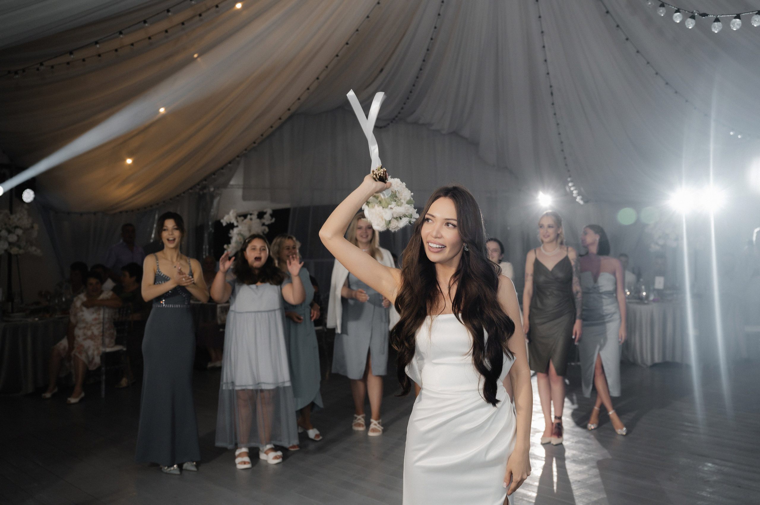 Роман и Алсу Остафьево. Свадебный фотограф Раменское-Москва