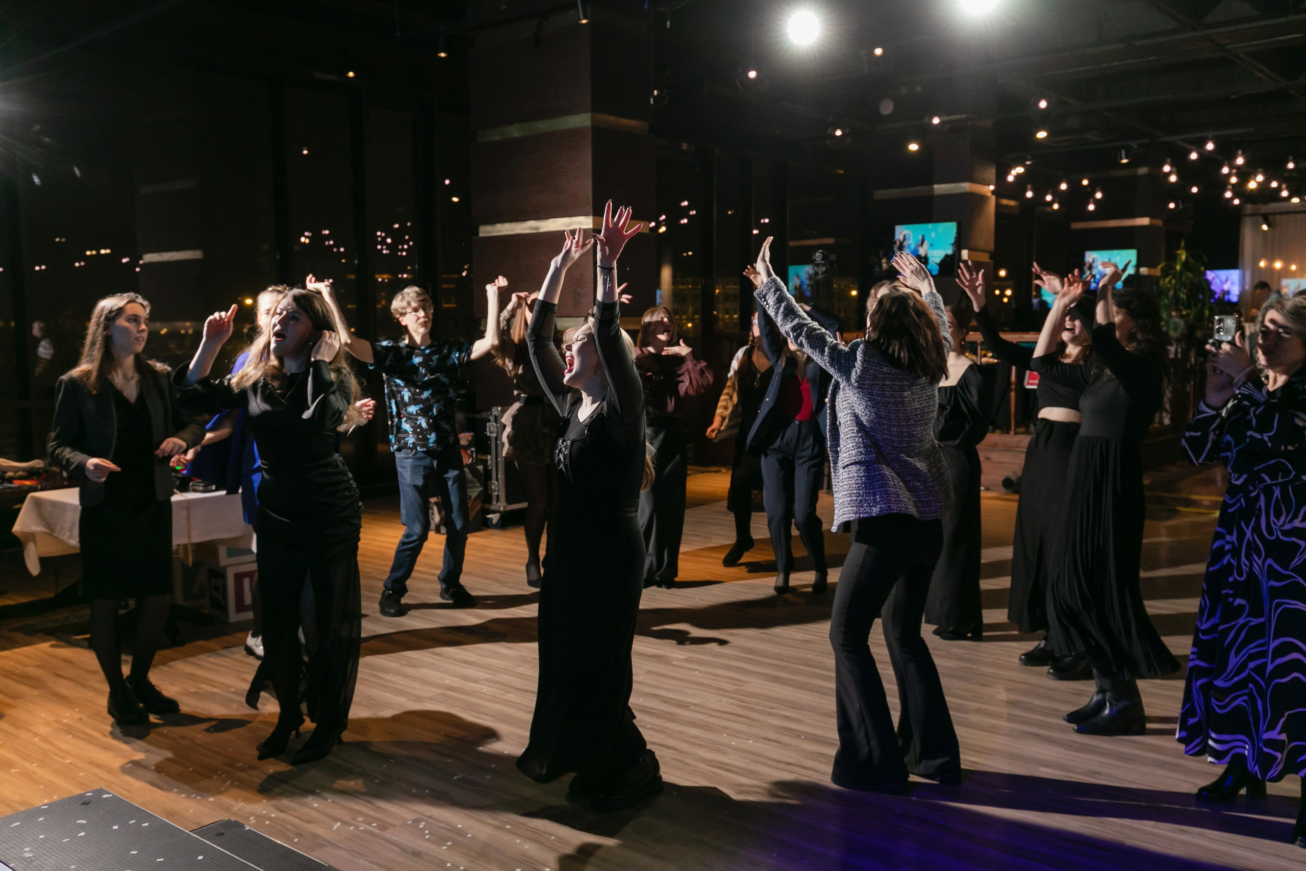 Корпоративы. Брук Артём