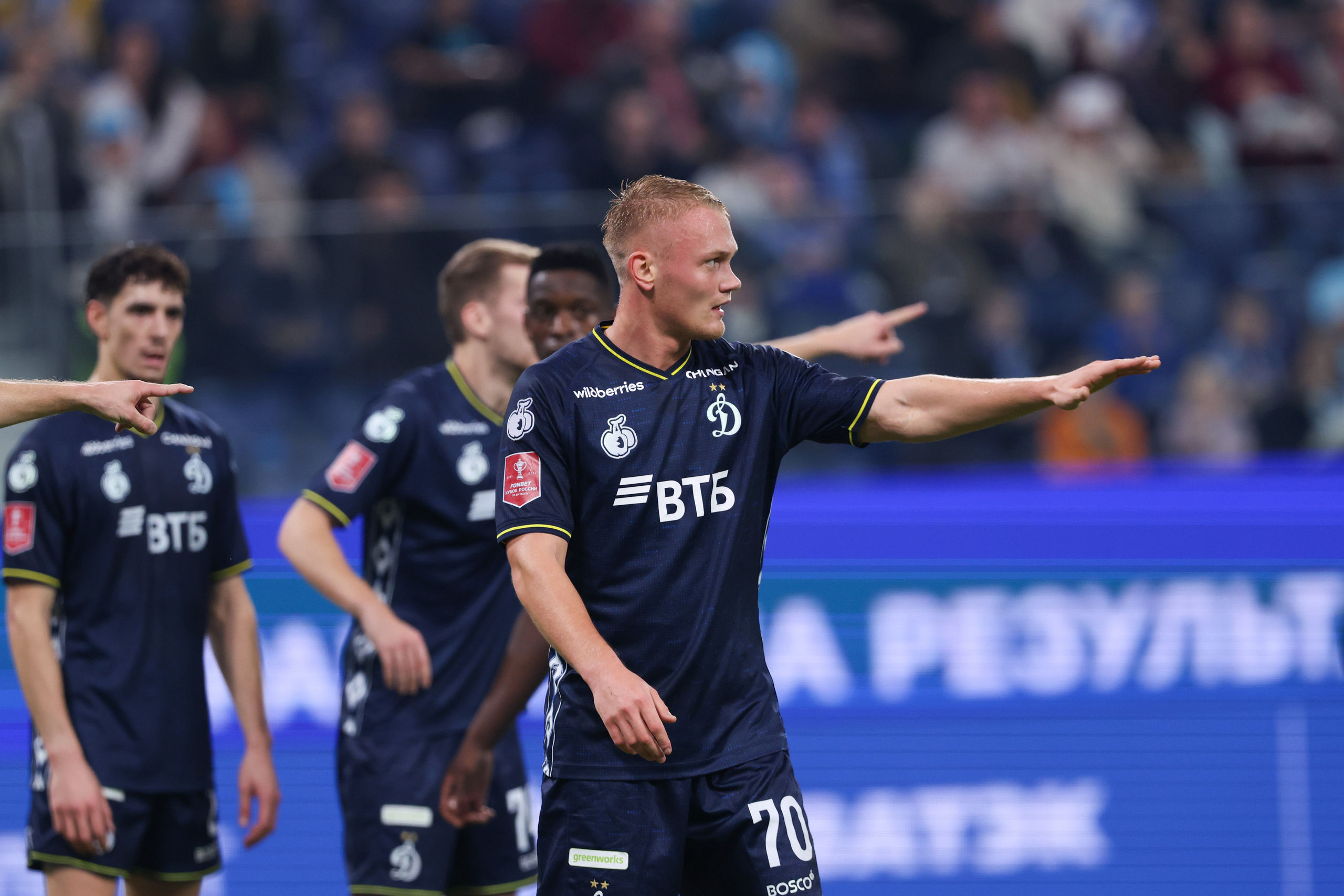 ФК «Зенит — ФК «Динамо» Москва 05.11.2025. Спортивный и репортажный фотограф Антон Тереханов