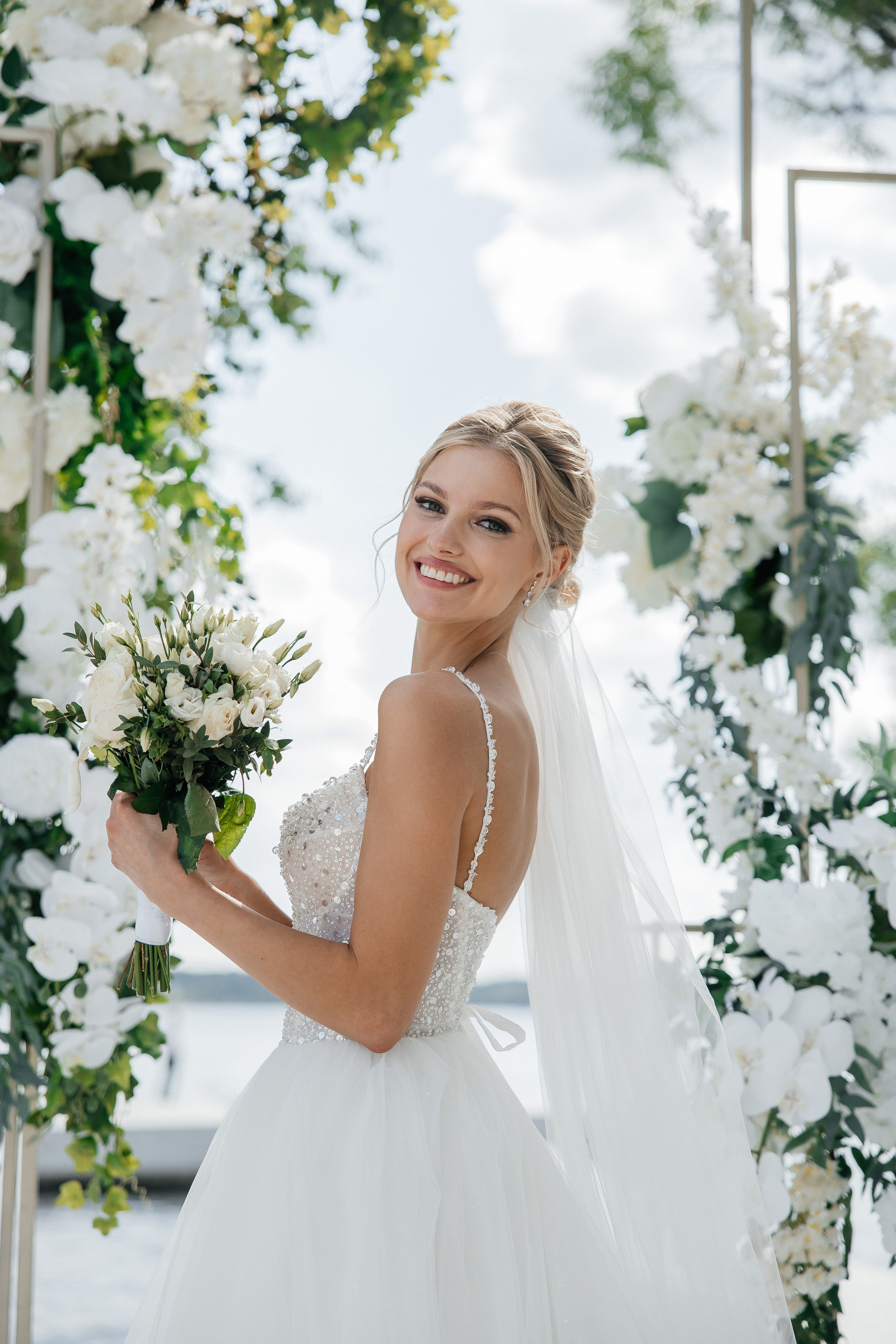 Фото и видеосъемка на свадьбу пакетом услуг. Фотограф, видеограф на свадьбу в Москве Никита Назаров