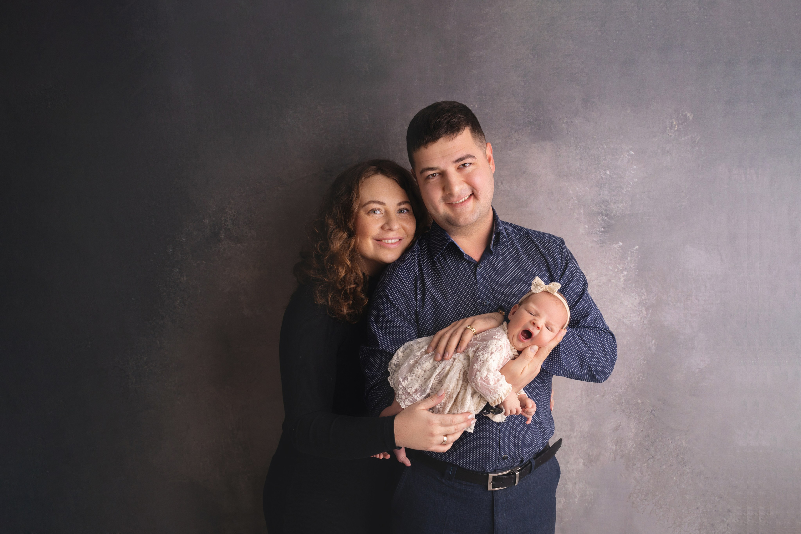 Семейные кадры от Elvira Kamaeva. Фотограф новорожденных малышей в Омске и Омской области Эльвира Камаева