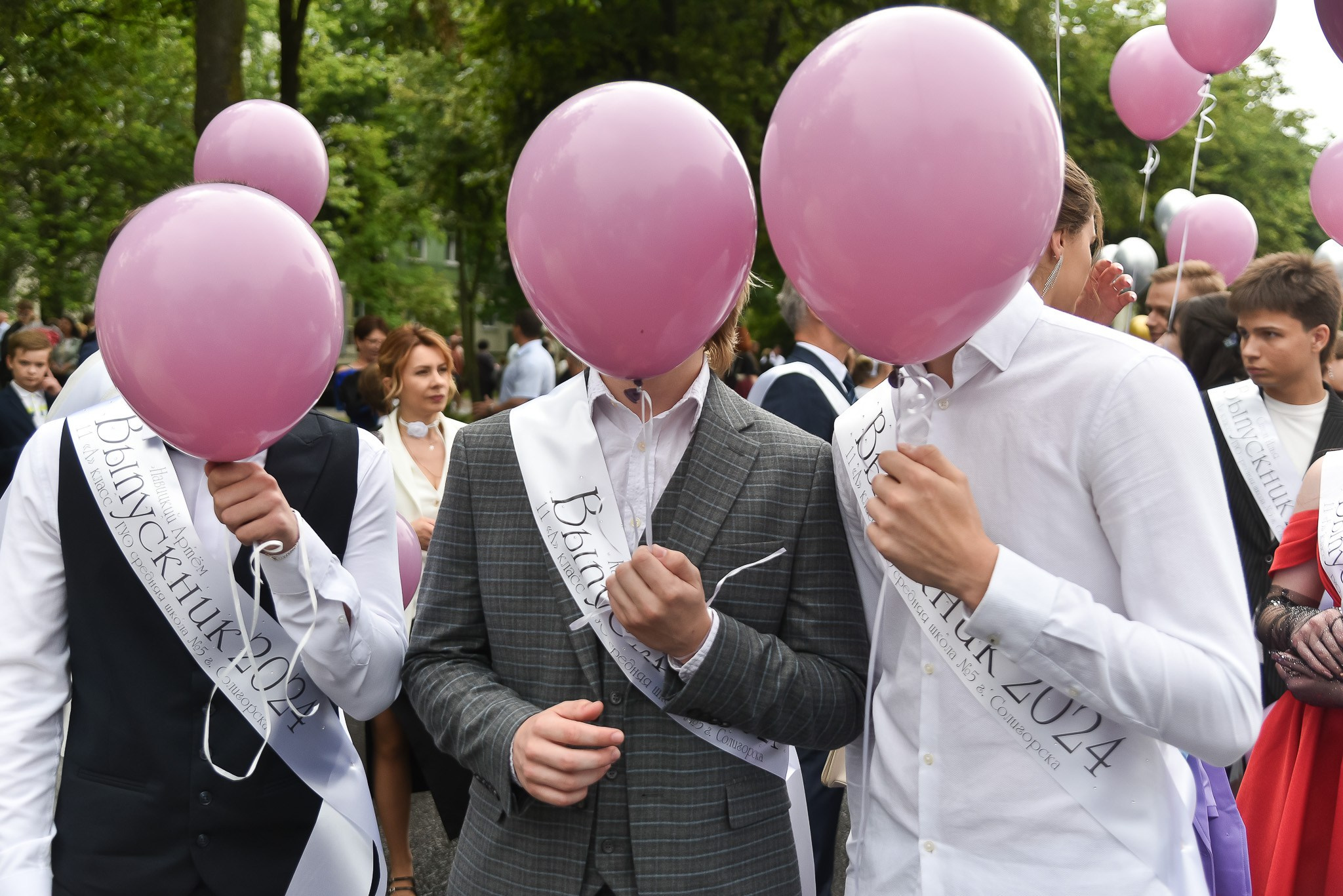 Выпускной 11 кл (до банкета). Фотограф Олег Юршевич Солигорск Минск