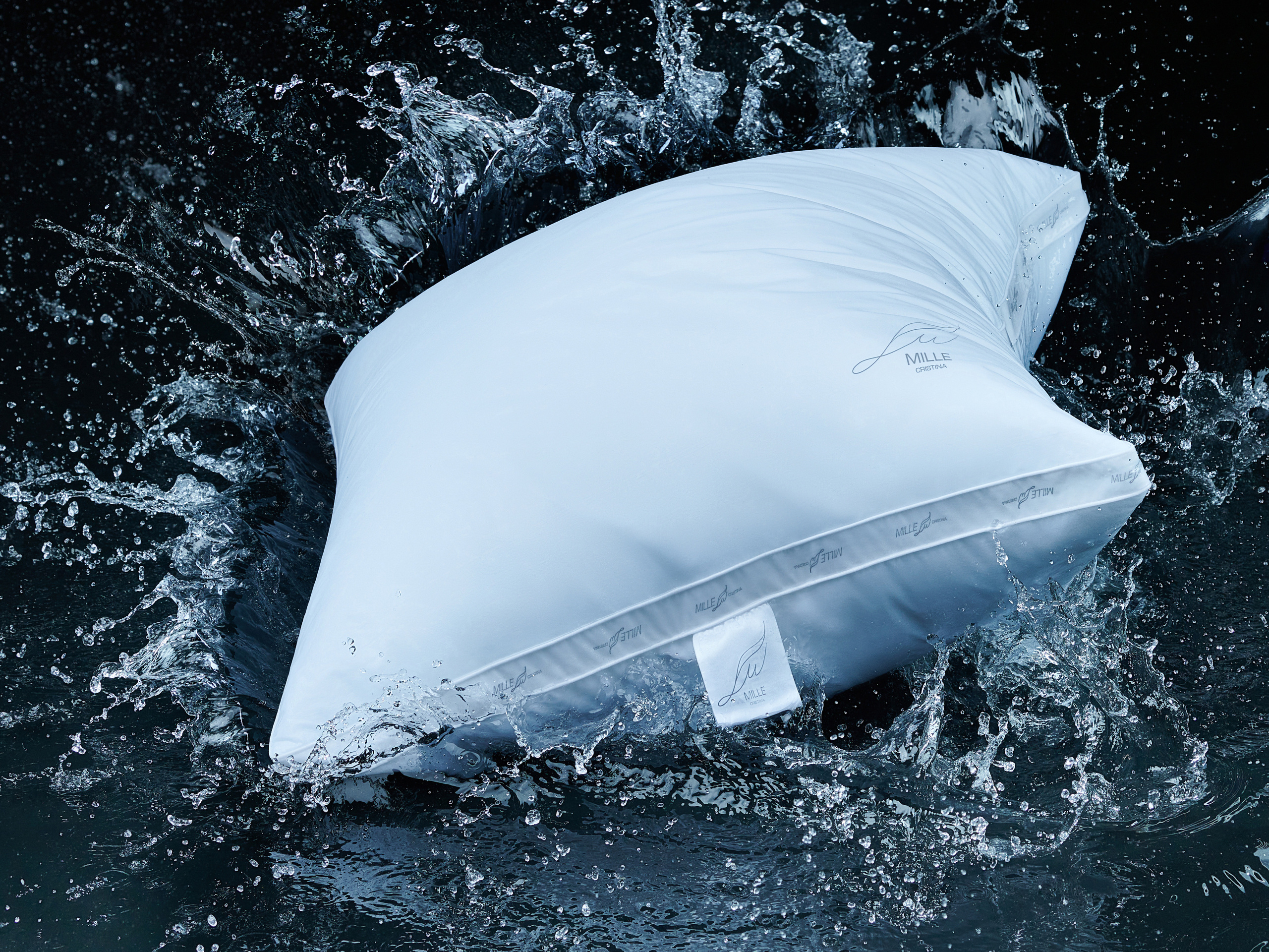 фотографии подушек и одеял в Иванове, фото на WILDBERRIES